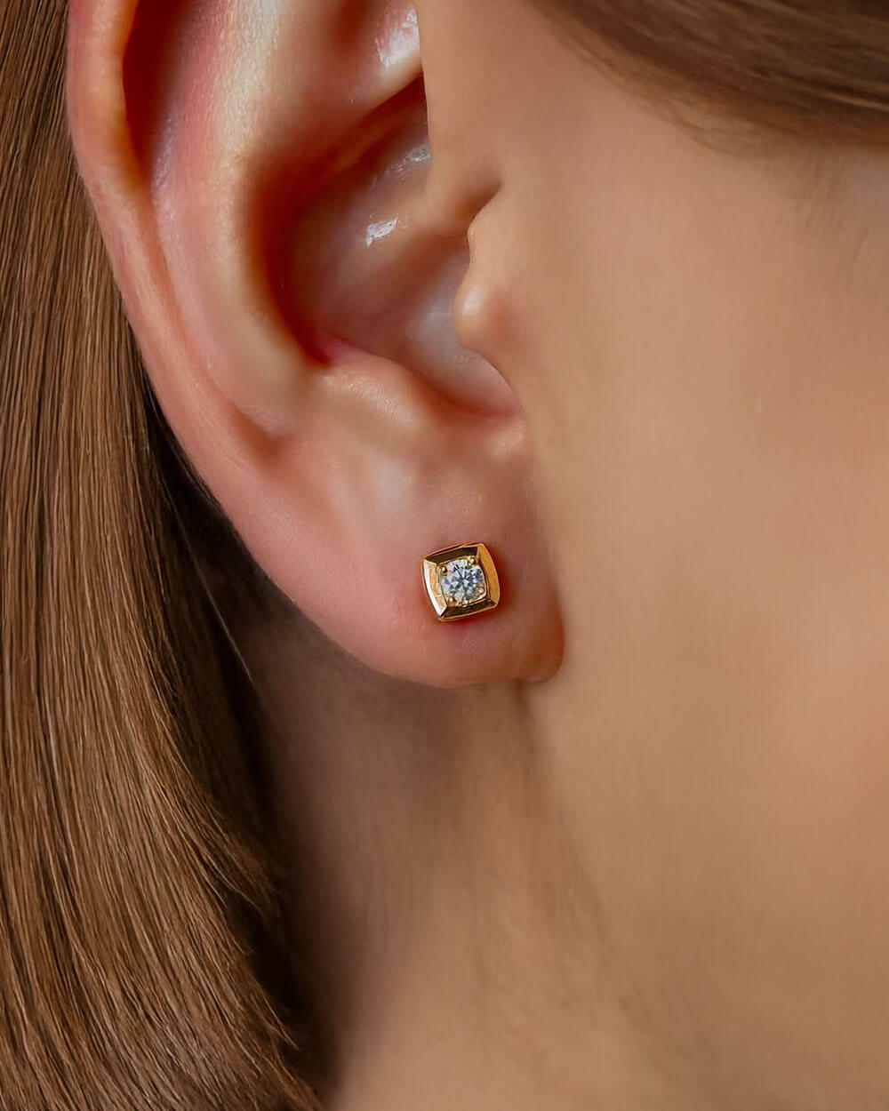 Aurora Square - Single Diamond Stud Earrings