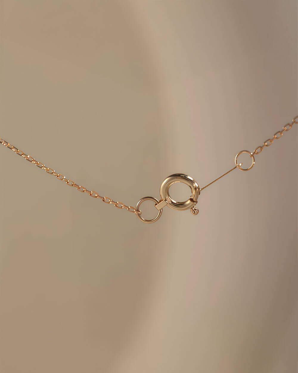 Astra Beam – Triple Diamond Layered Necklace