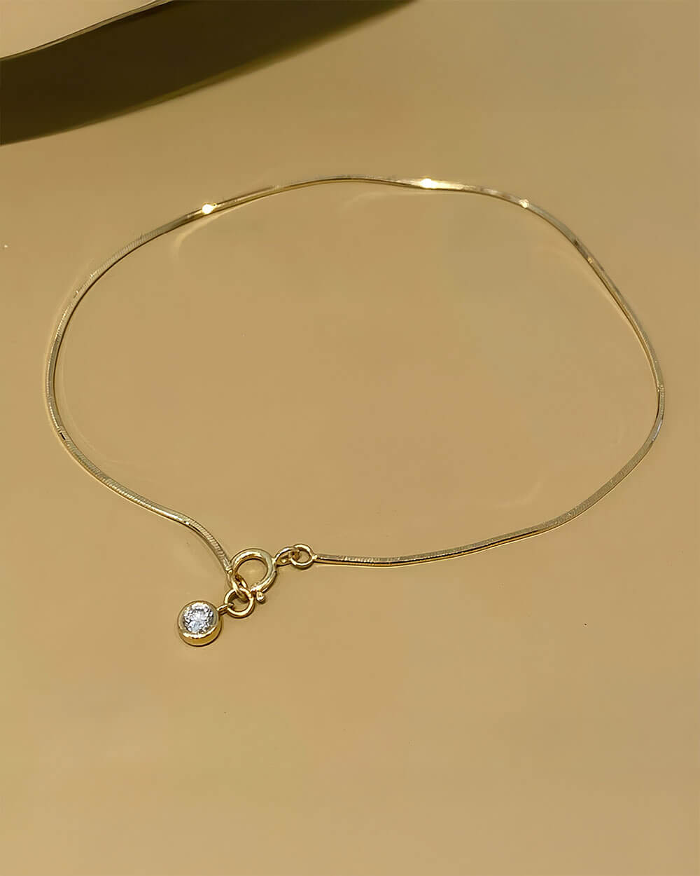 Serein Line – Bezel Diamond Snake Chain Bracelet