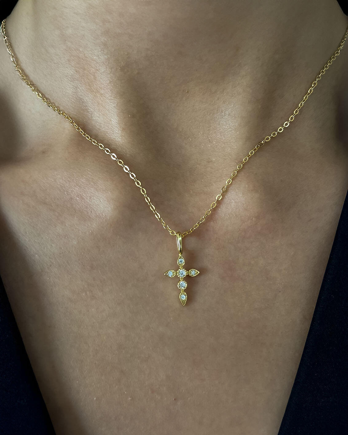 14k Gold Diamond Cross Pendant Necklace-Opreshyne
