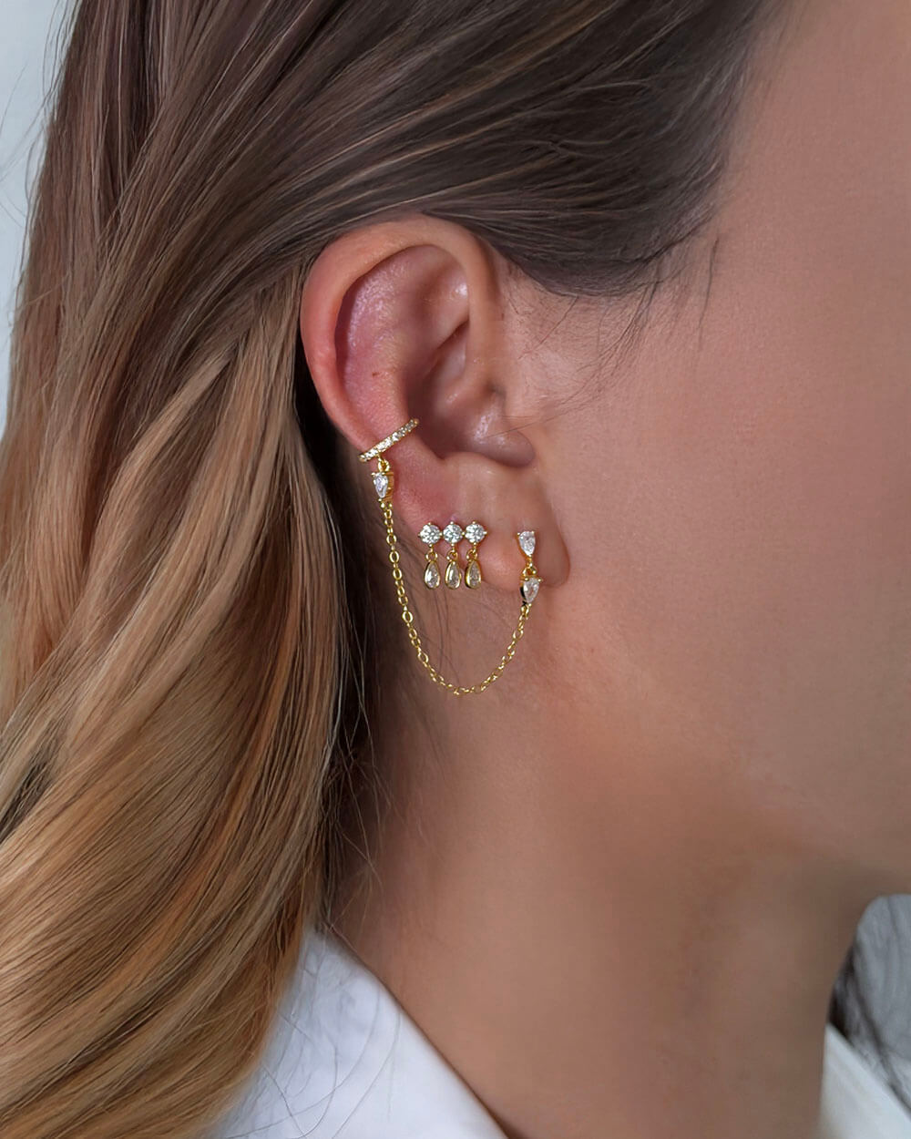 Aera Link – Pear Diamond Chain Cuff Earrings