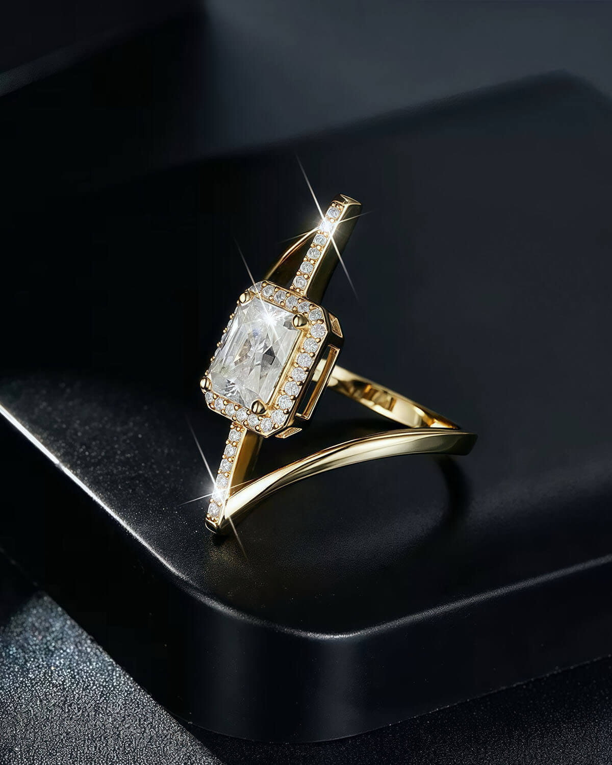 Nova Line-Radiant Cut Split Band Design