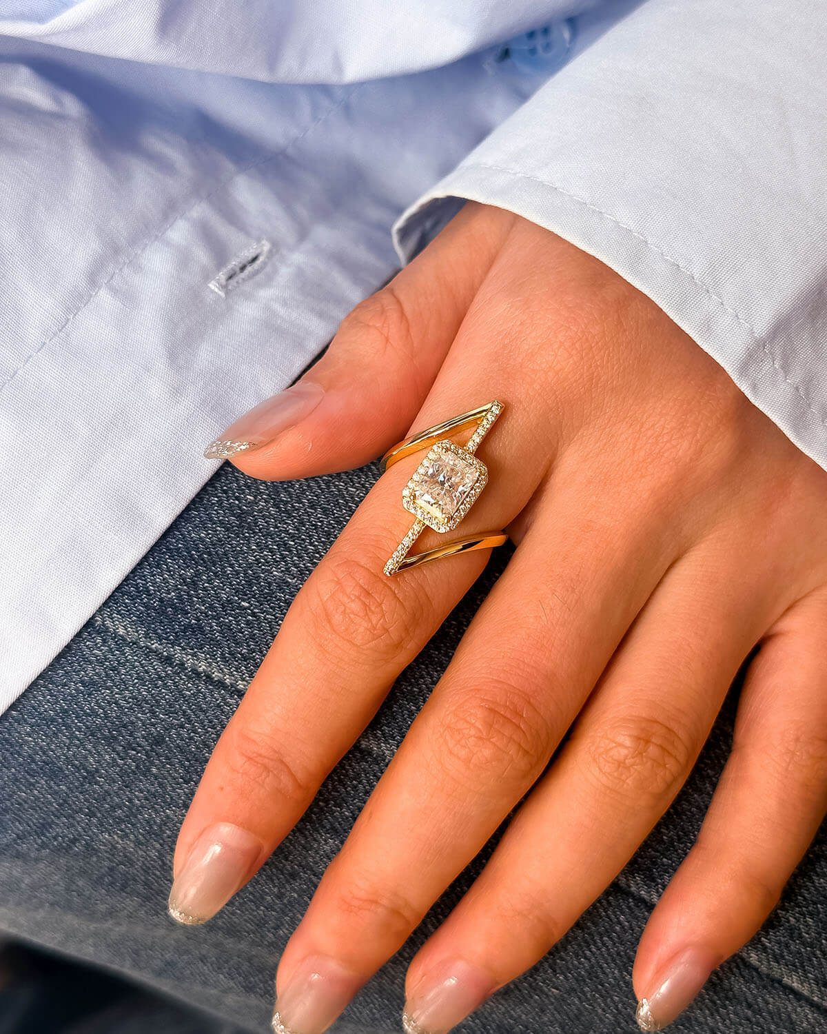 Nova Line-Radiant Cut Split Band Design