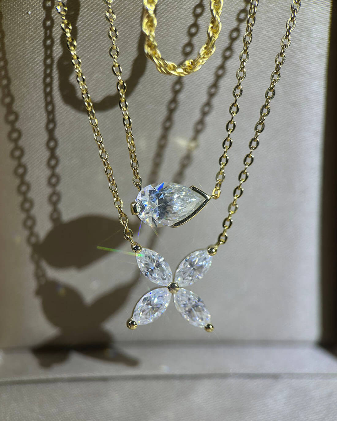 5ct Moissanite Pendant Necklace with Triple-Layer Gold Chain-Opreshyne