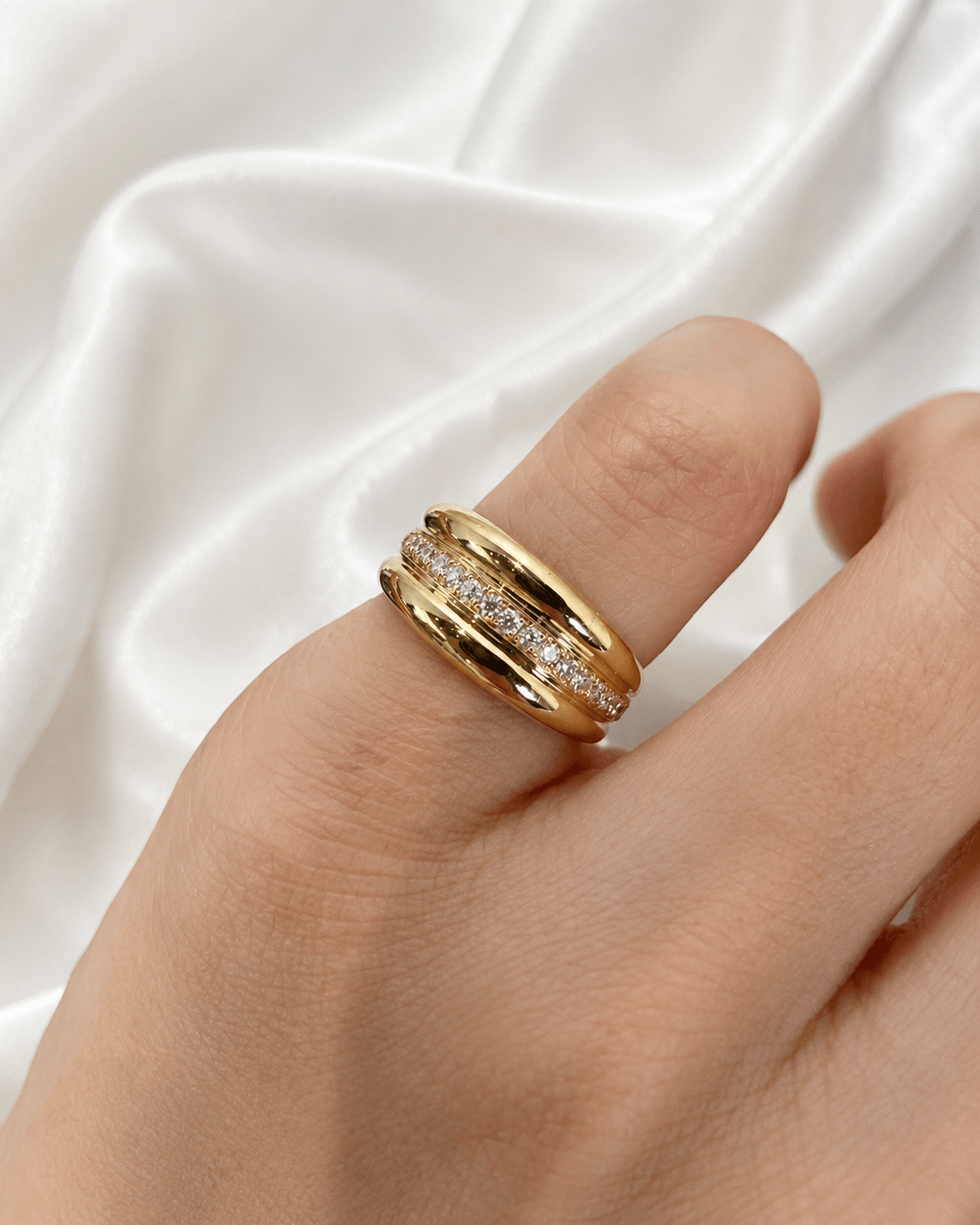 Aveline Layered Diamond Ring