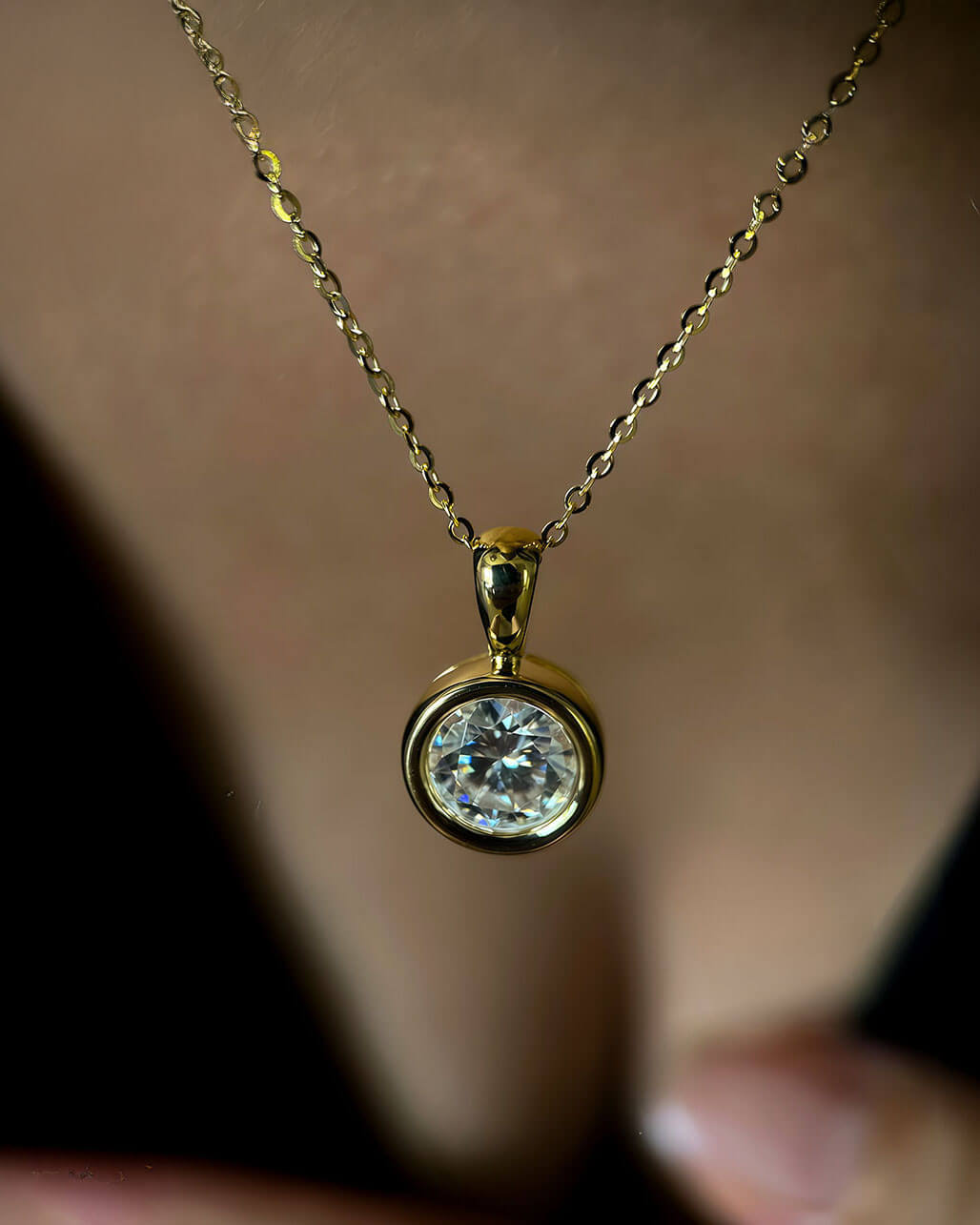 Classic 2ct Solitaire Diamond Necklace in 14K Gold-Opreshyne
