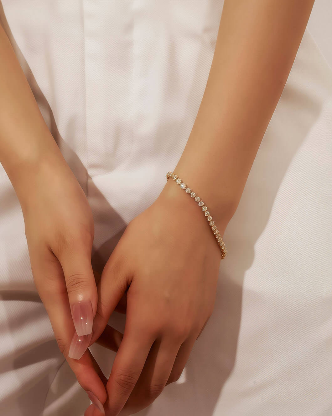 Classic Gold and Diamond Tennis Bracelet 3mm-Opreshyne