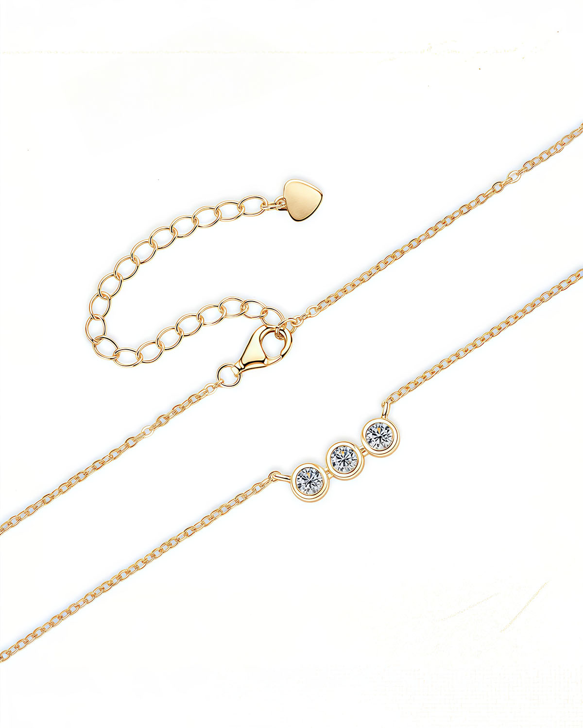 【CELINE】Celine Triomphe Trio Necklace【ランク：Ｓ】 TRIOMPHE MINI TRIOMPHE NECKLACE IN BRASS WITH GOLD FINISH