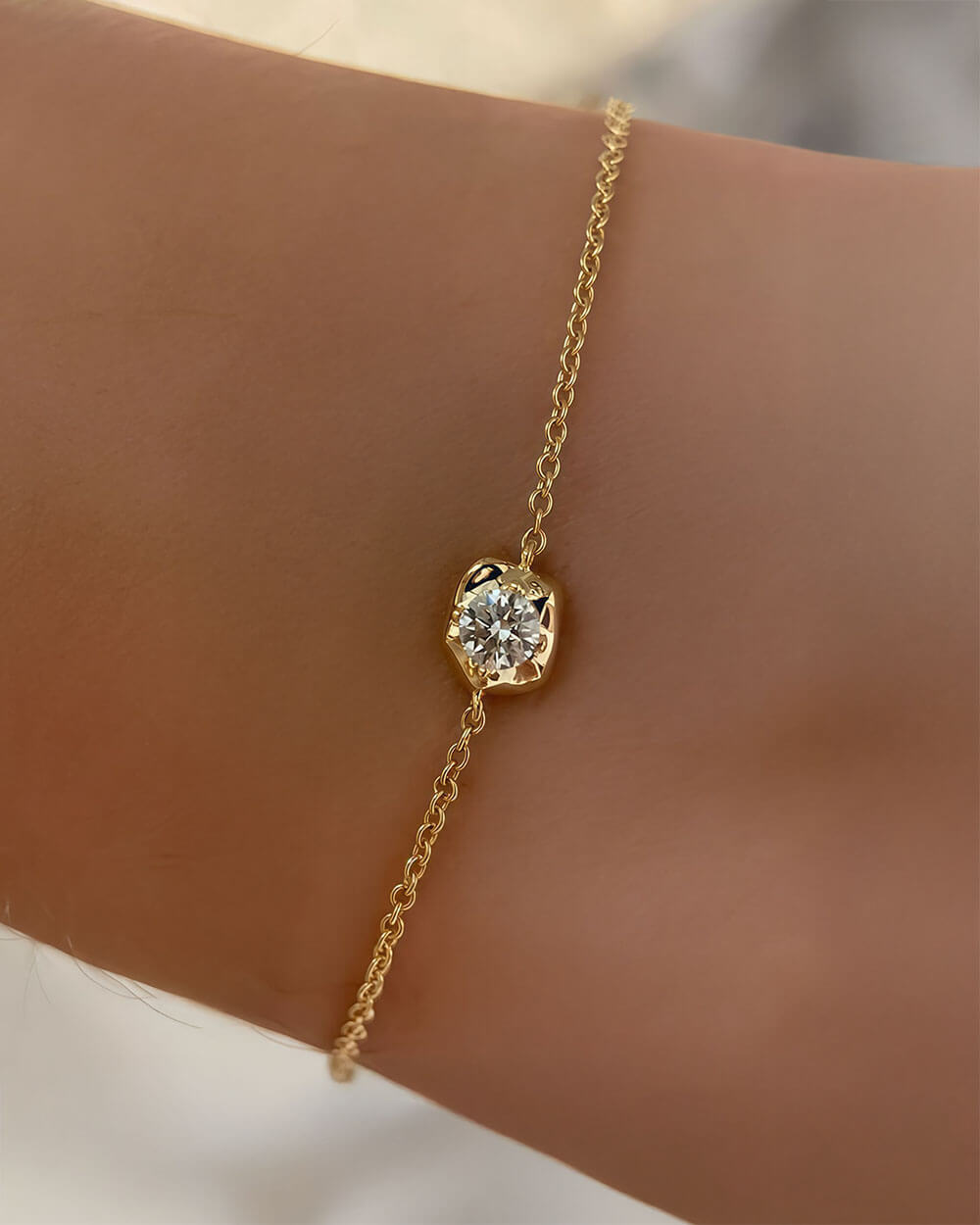 Sol Bean – Petite Bezel Diamond Bracelet