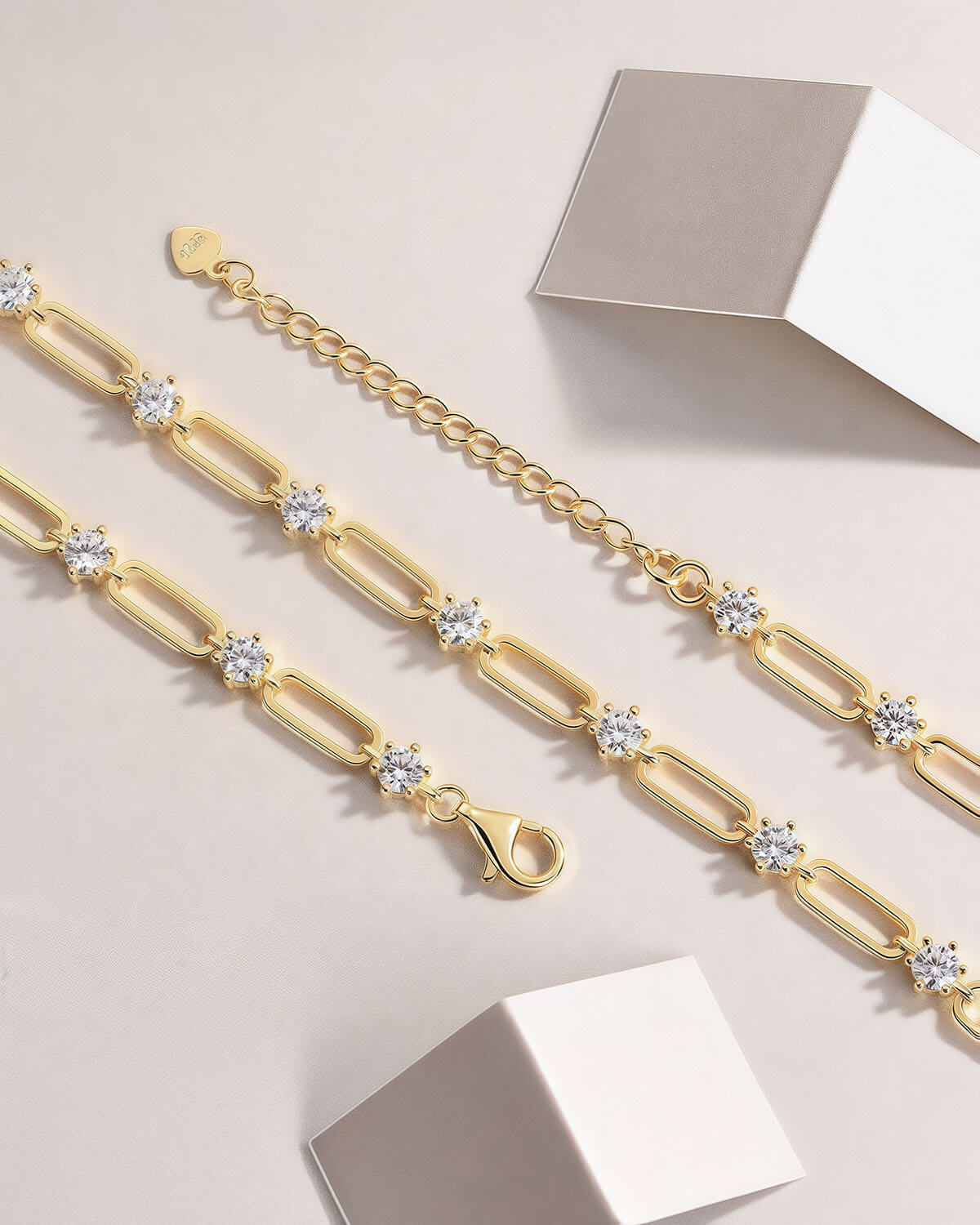 Diamond Necklaces for Women – Modern Chain Design-Opreshyne