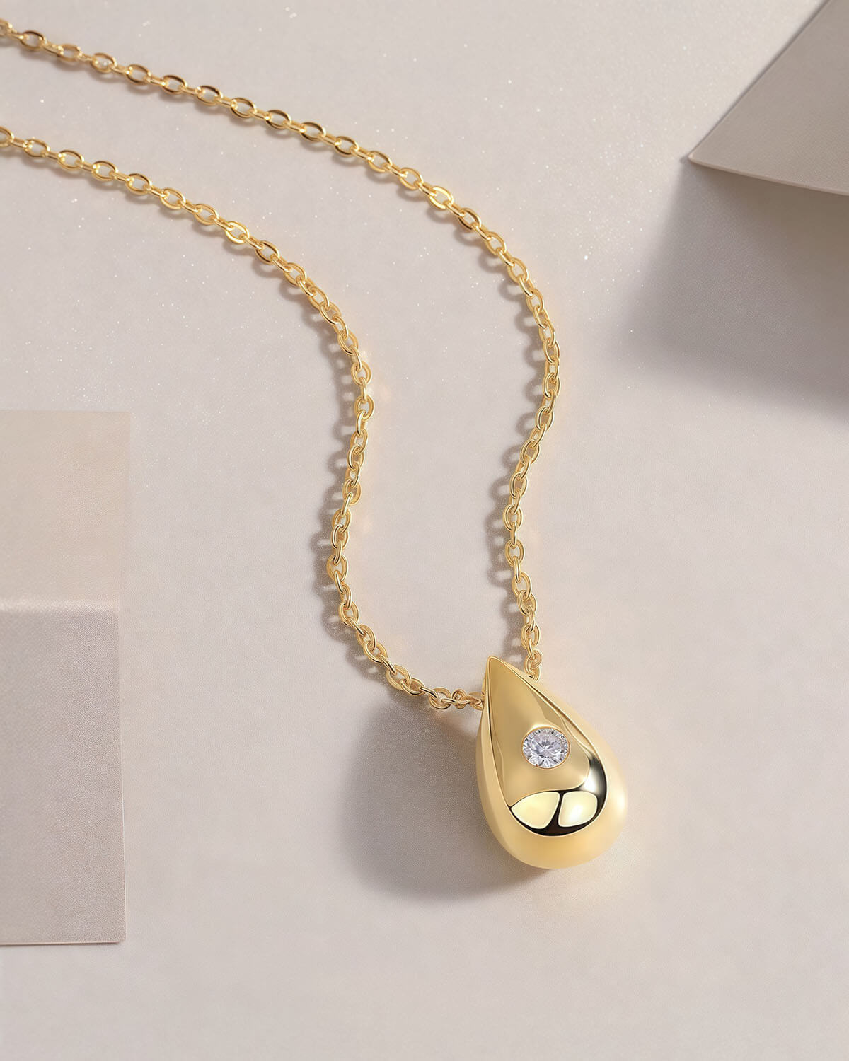 Diamond Pendant Necklace Gold – Waterdrop Moissanite Design-Opreshyne