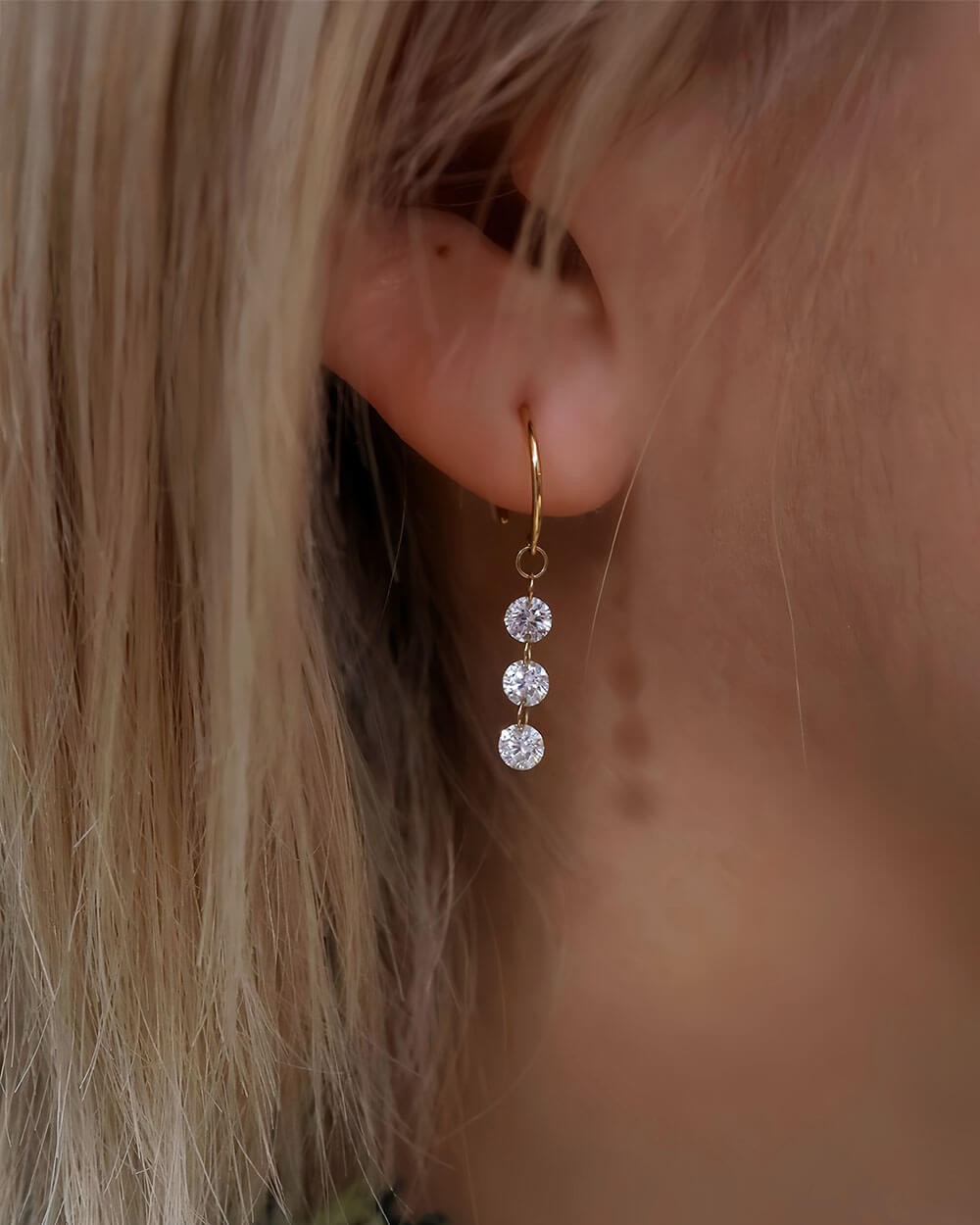 Serein Trio – Three Drilled Diamond Drop Earrings