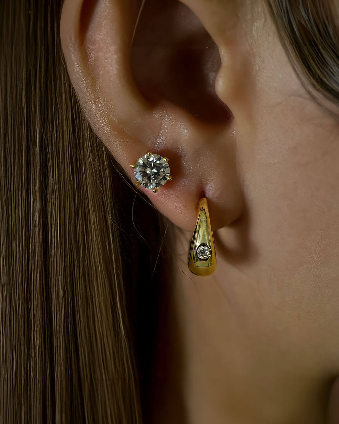 Classic Gold Diamond Stud Earrings with Moissanite-Opreshyne