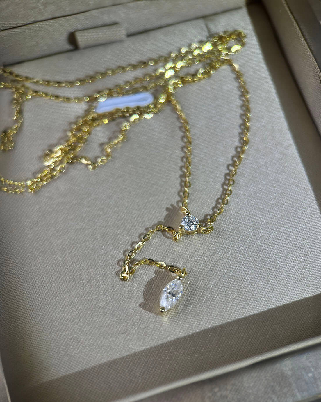 Elegant 14k Gold Necklace with Double Diamond Drop-Opreshyne