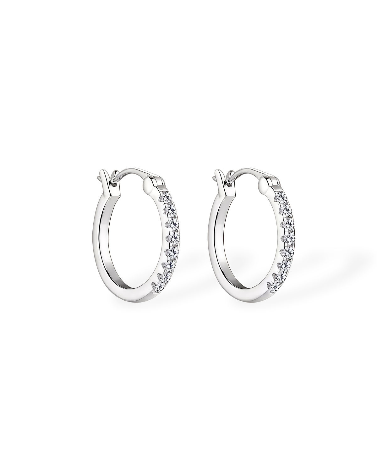 Elena Brim – Minimalist Moissanite Design
