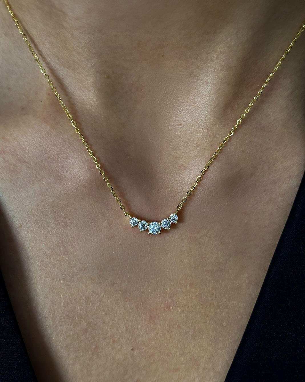 Graduated Moissanite Diamond Necklace for Women-Opreshyne