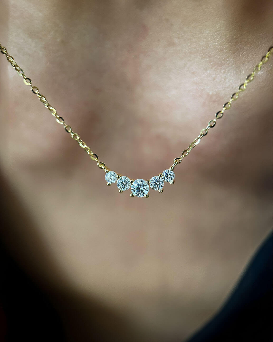 Graduated Moissanite Diamond Necklace for Women-Opreshyne