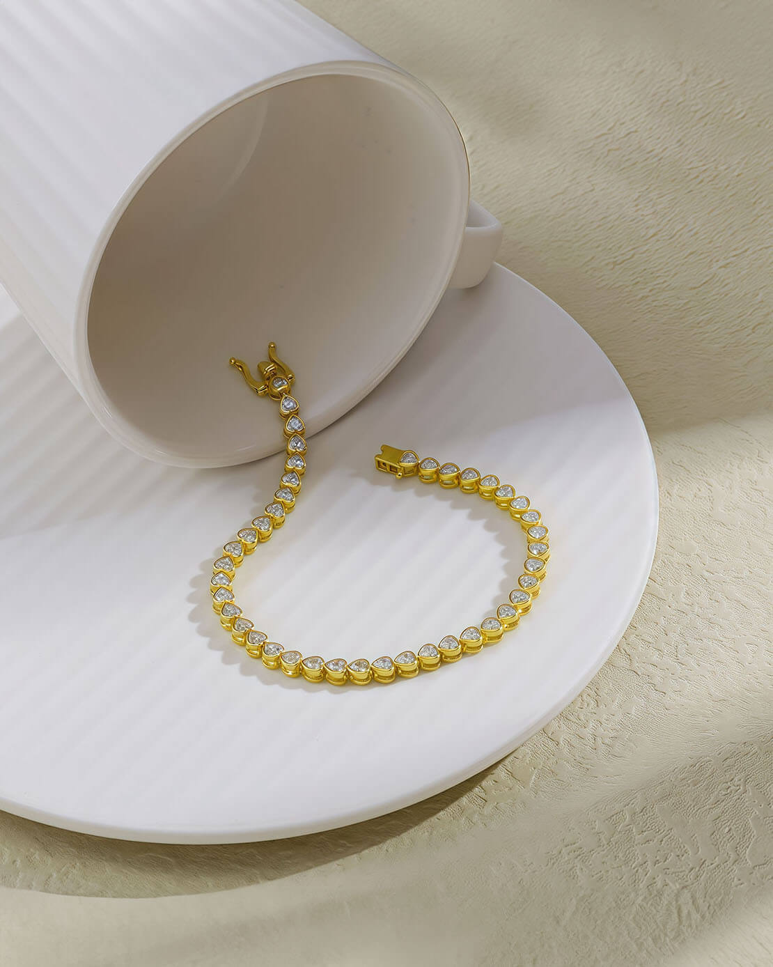 Heart-Shaped Moissanite Tennis Bracelet 3mm-Opreshyne