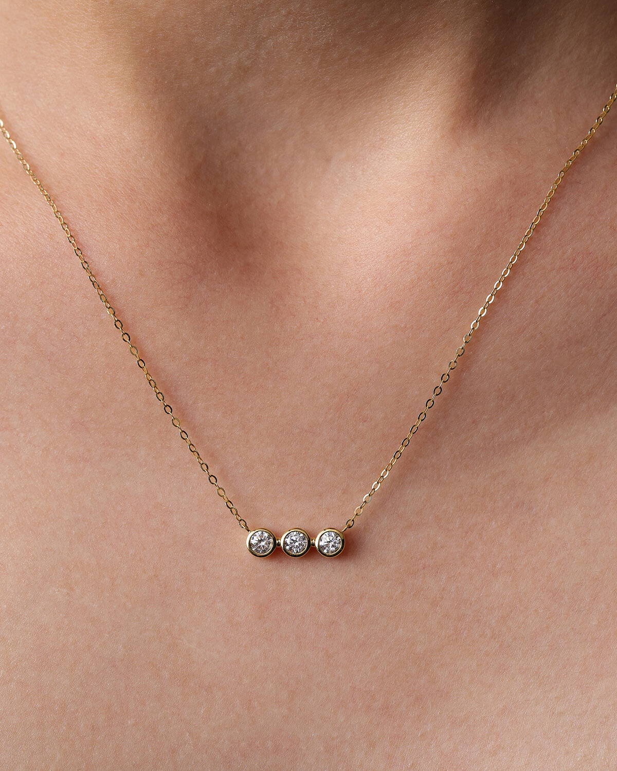 Celine Trio – Minimalist Three Diamond Necklace
