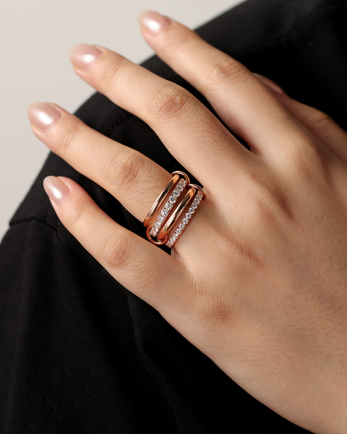 Serelle Linked Diamond Multi-Band Ring