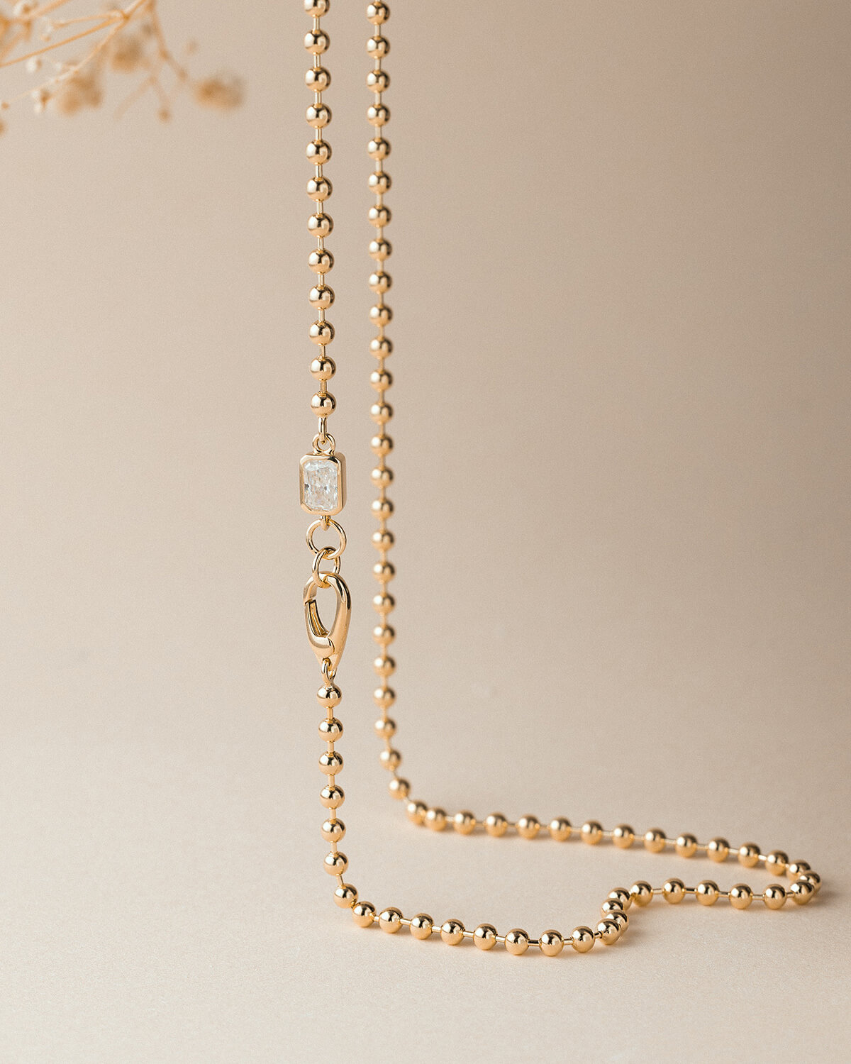 Lina Glow – Half Carat Beaded Necklace