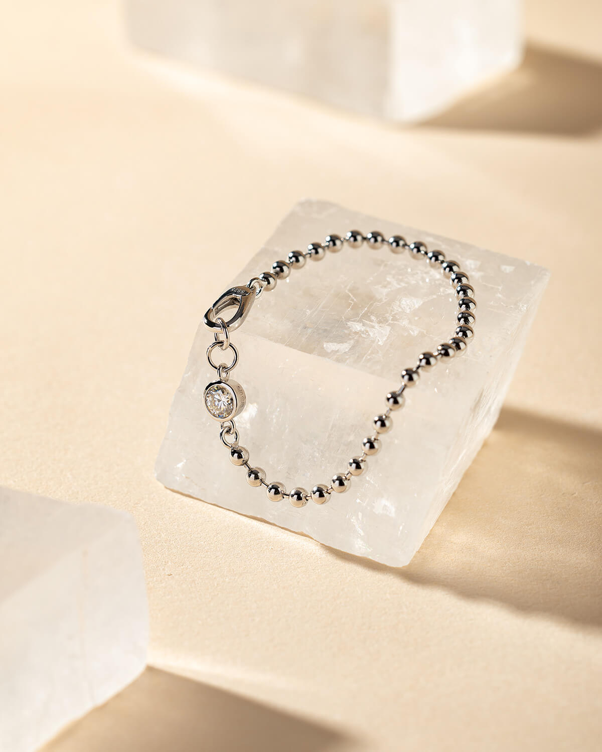 Solenne Bezel Diamond Bead Bracelet