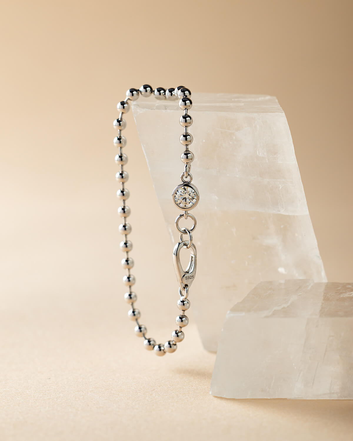 Solenne Bezel Diamond Bead Bracelet