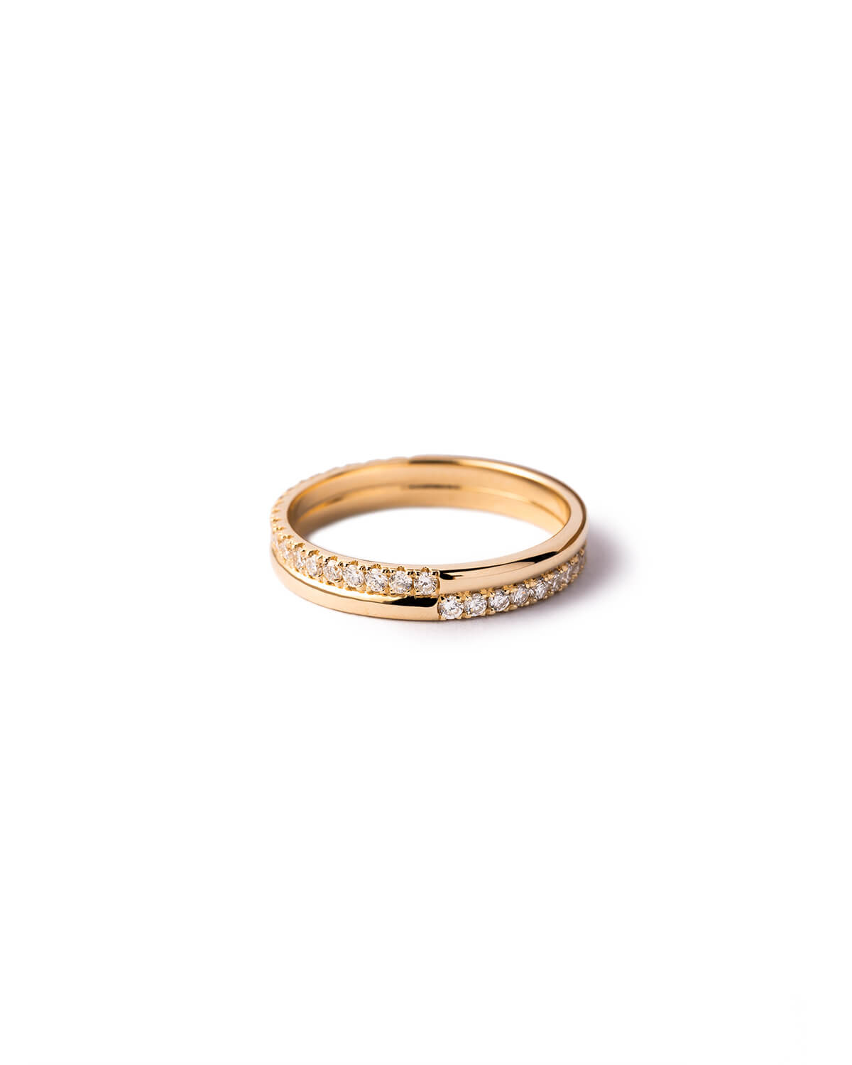 Zarelle Offset Pavé Diamond Ring