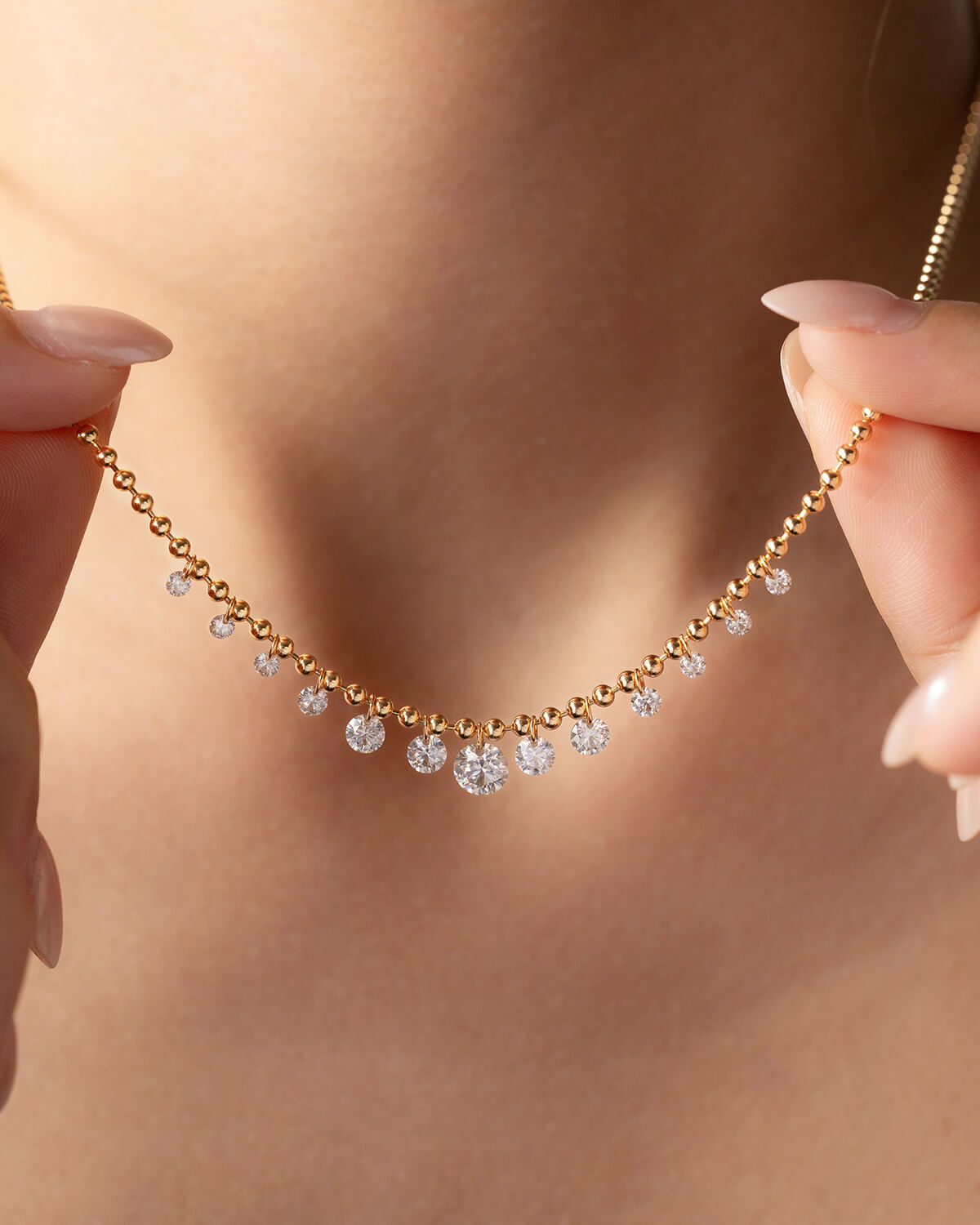 Elarisse Graduated Diamond Dangle Necklace