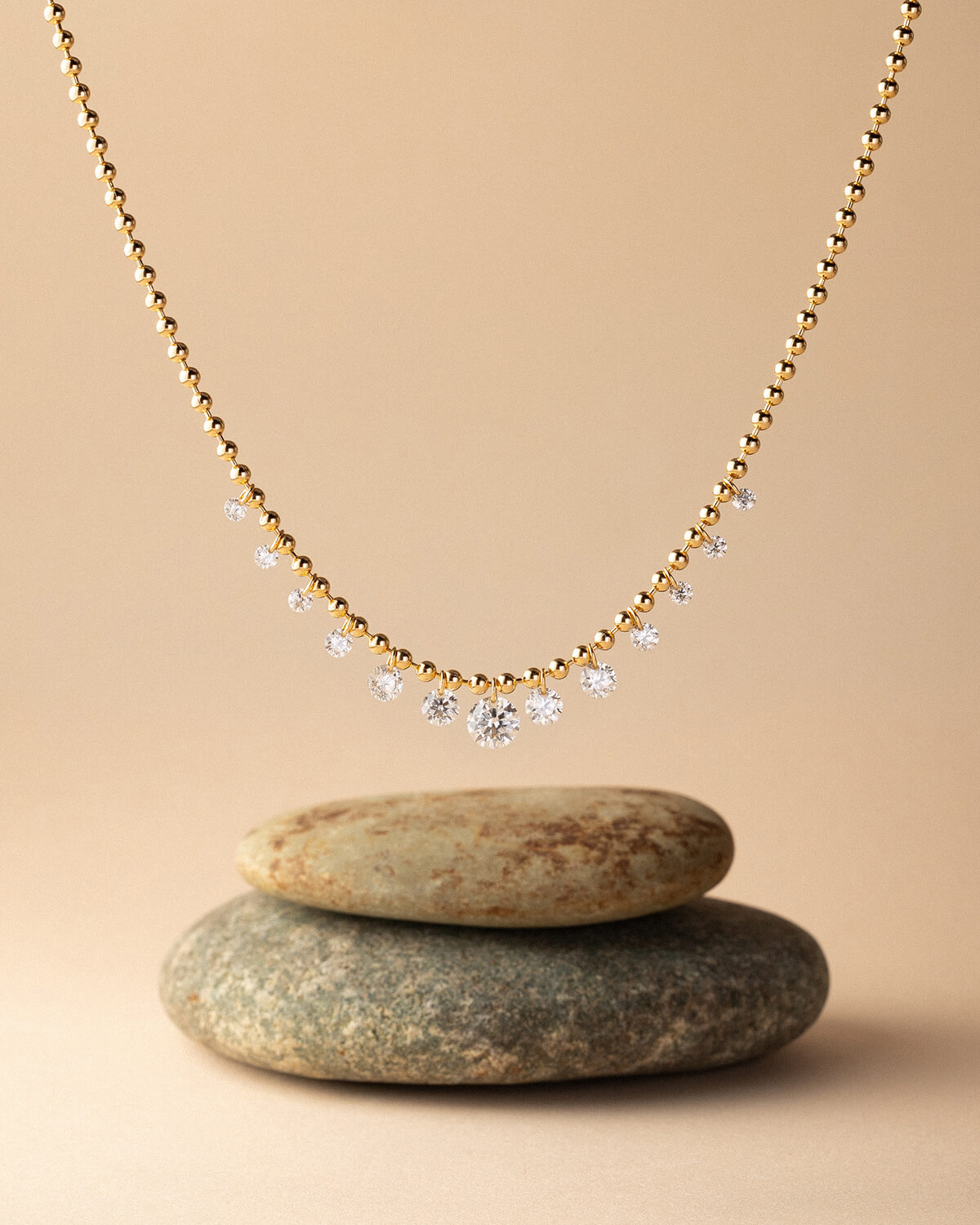 Elarisse Graduated Diamond Dangle Necklace