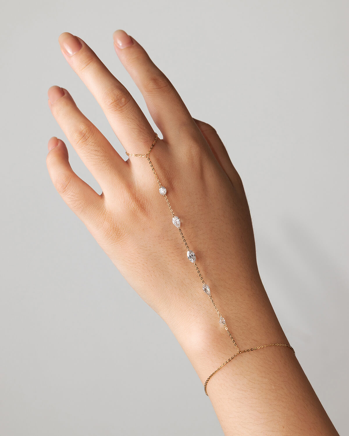 Avelisse Mixed Cut Lab Diamond Hand Chain