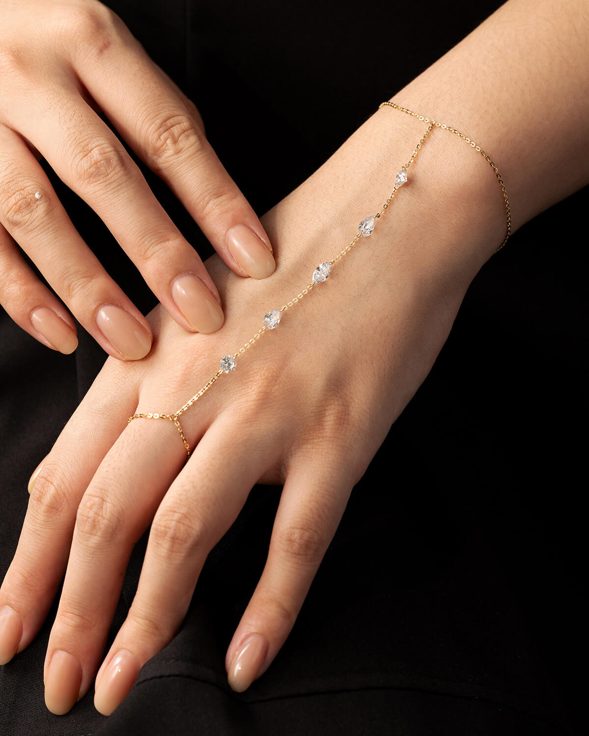 Avelisse Mixed Cut Lab Diamond Hand Chain