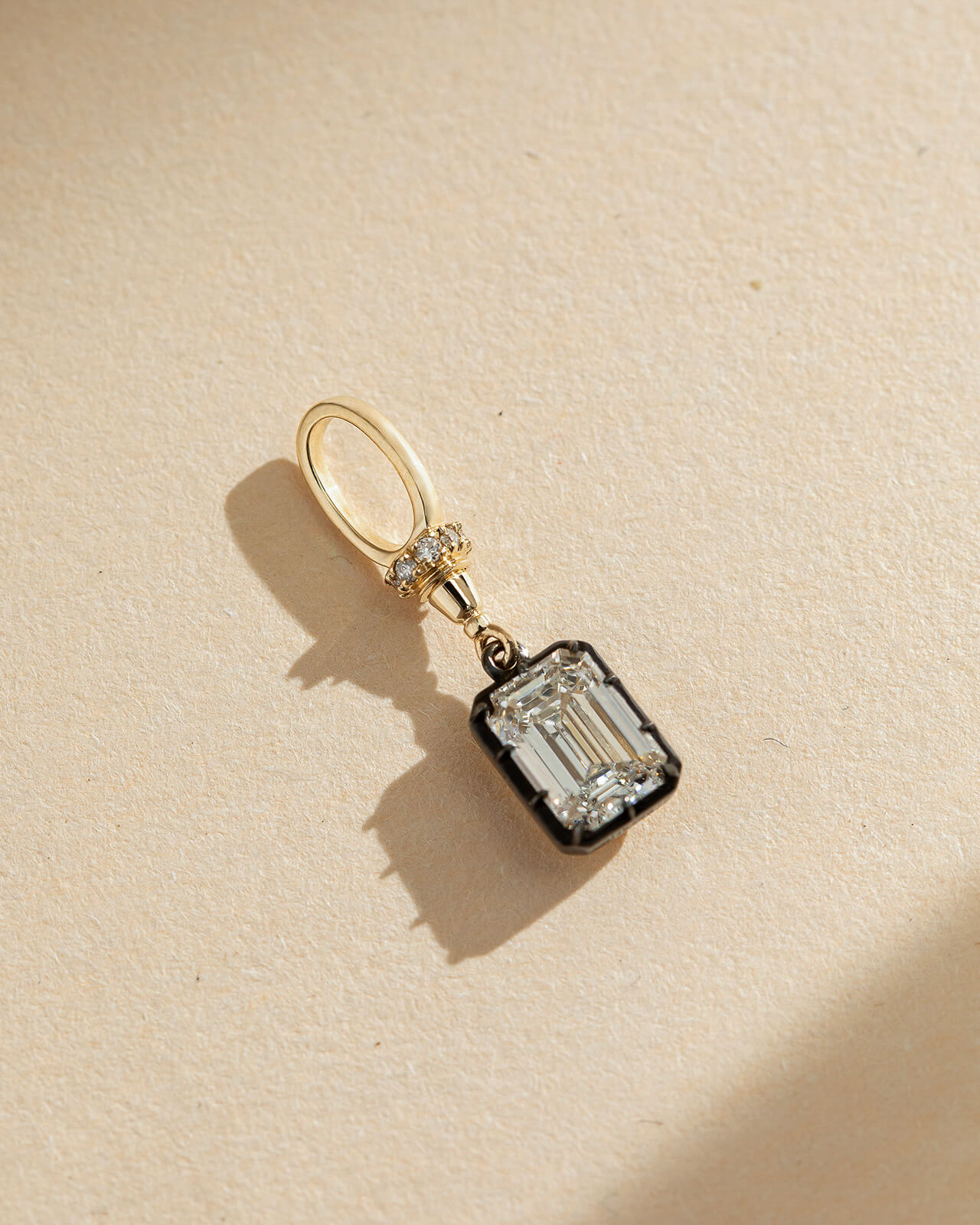 Maren Lab Diamond Pendant