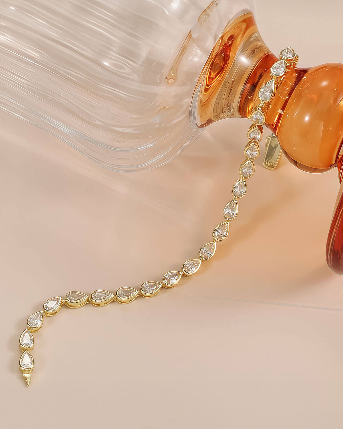 Pear-Shaped Moissanite Tennis Chain Bracelet-Opreshyne