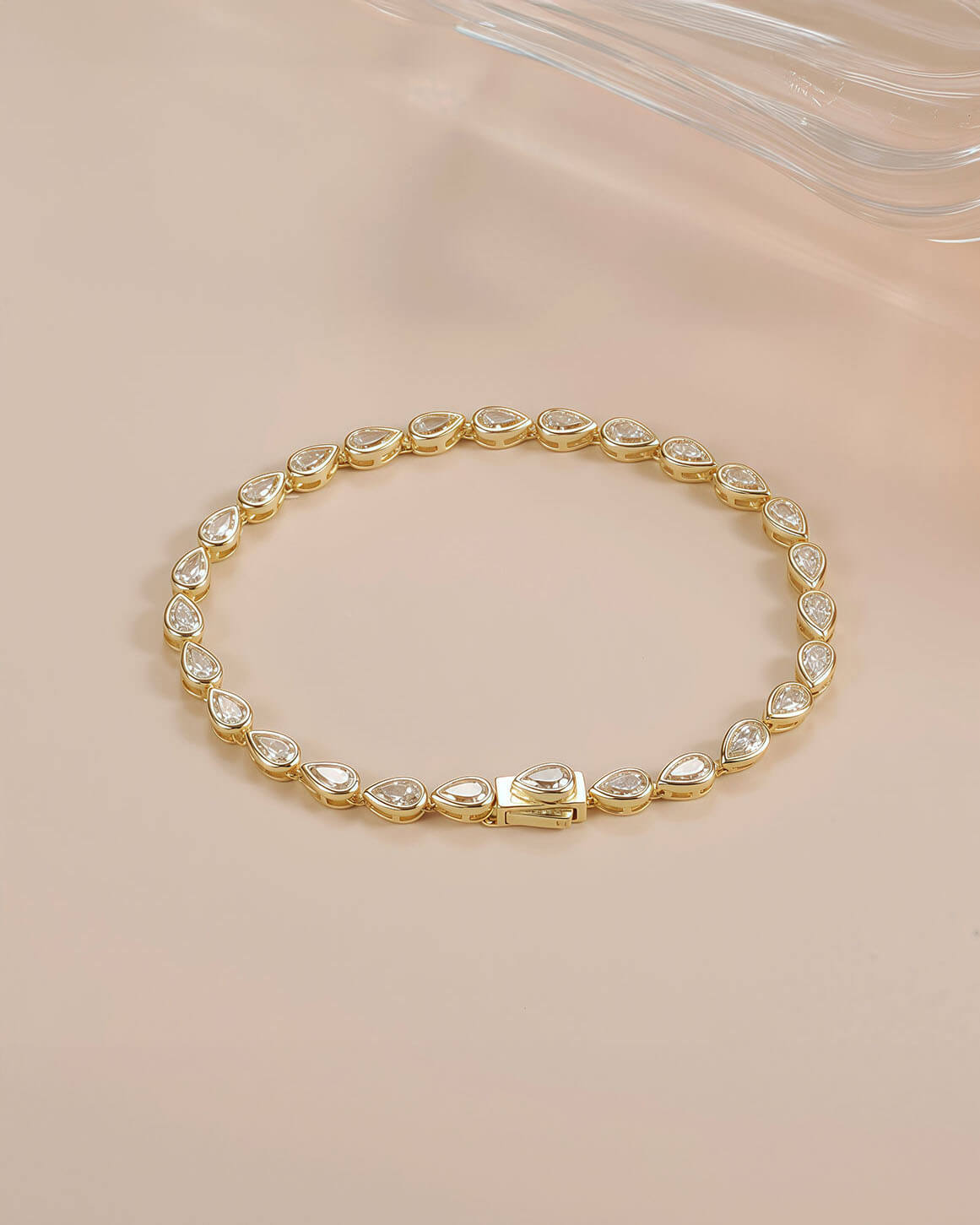 Pear-Shaped Moissanite Tennis Chain Bracelet-Opreshyne