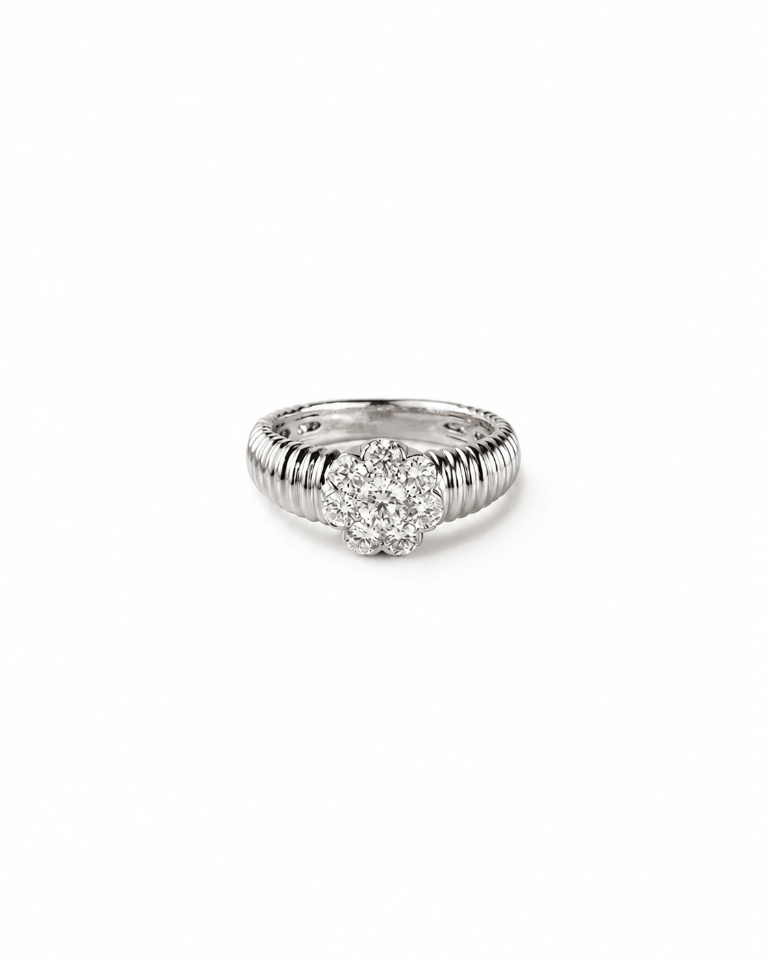 Aveline Bloom Lab Diamond Ribbed Ring