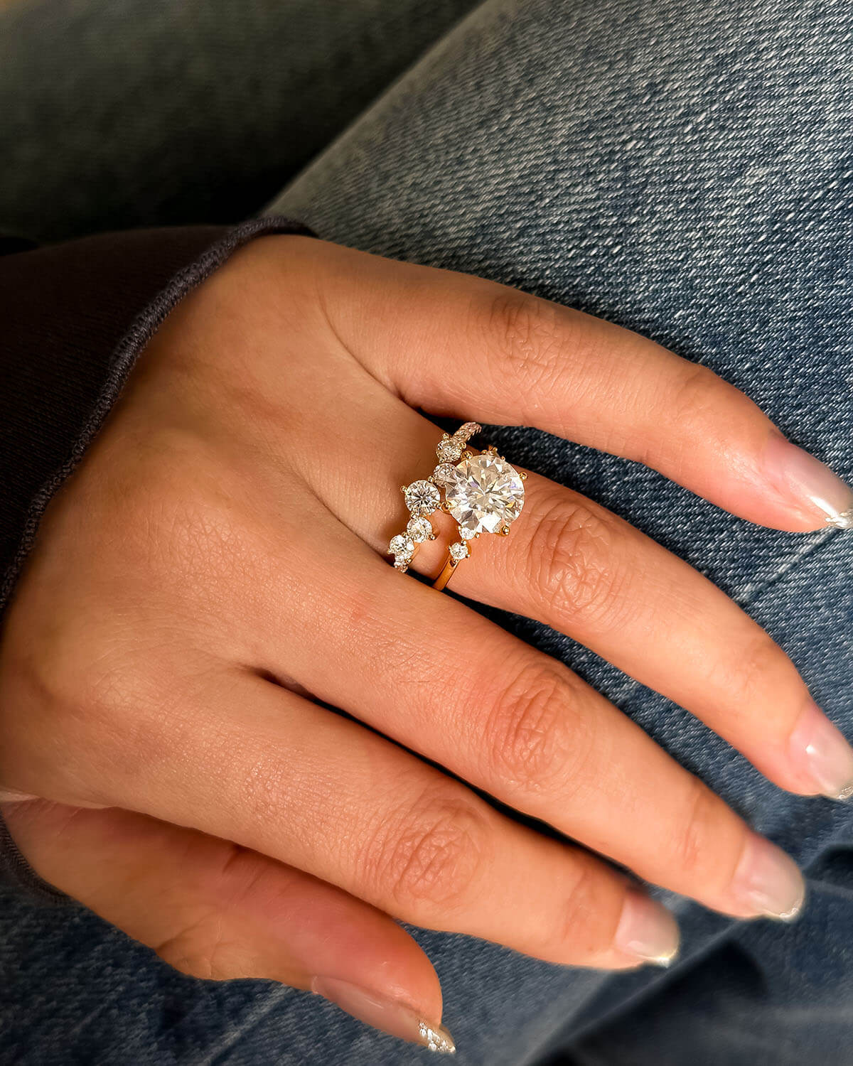 Starlit Crown – Cluster Diamond Ring