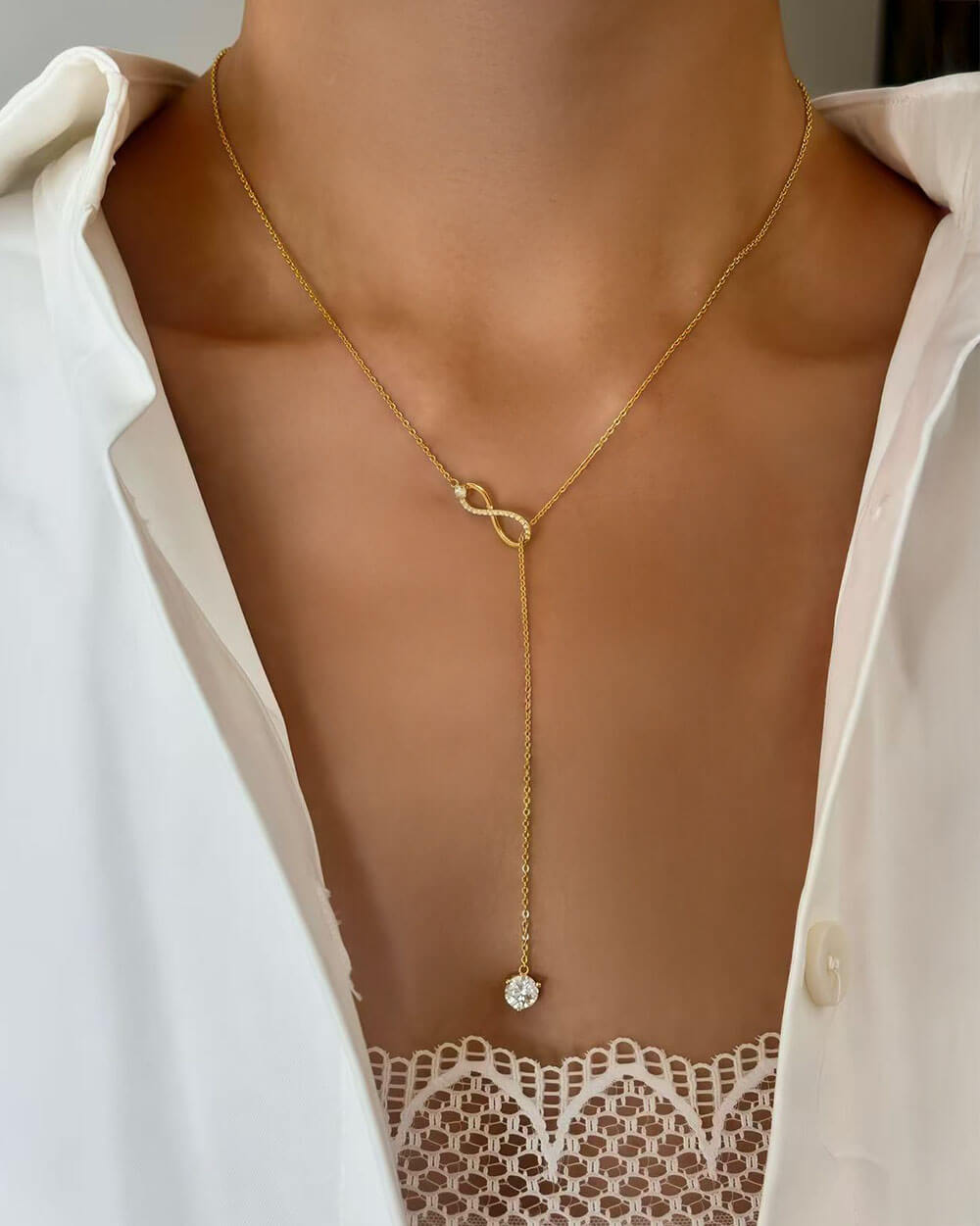 Infinity Glow – Long Pendant Necklace