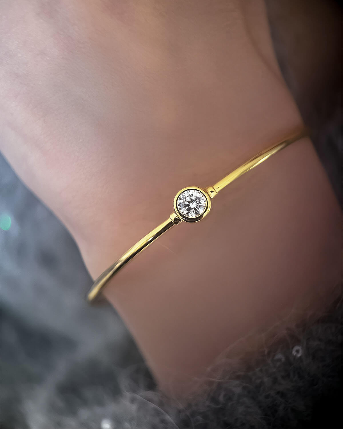 Eclipse Glow – 1/2 Carat Gold Bracelet-Opreshyne