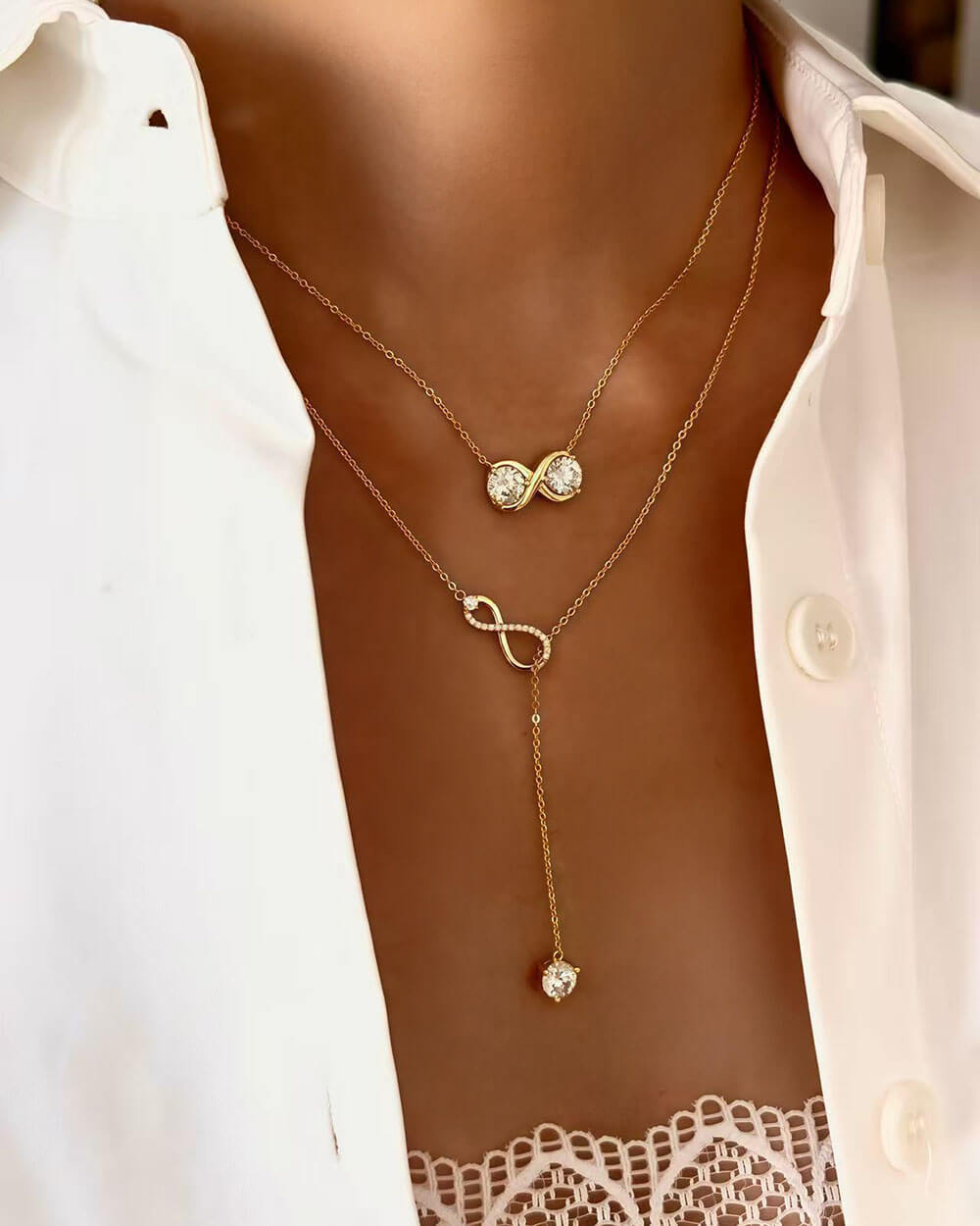 Infinity Glow – Long Pendant Necklace