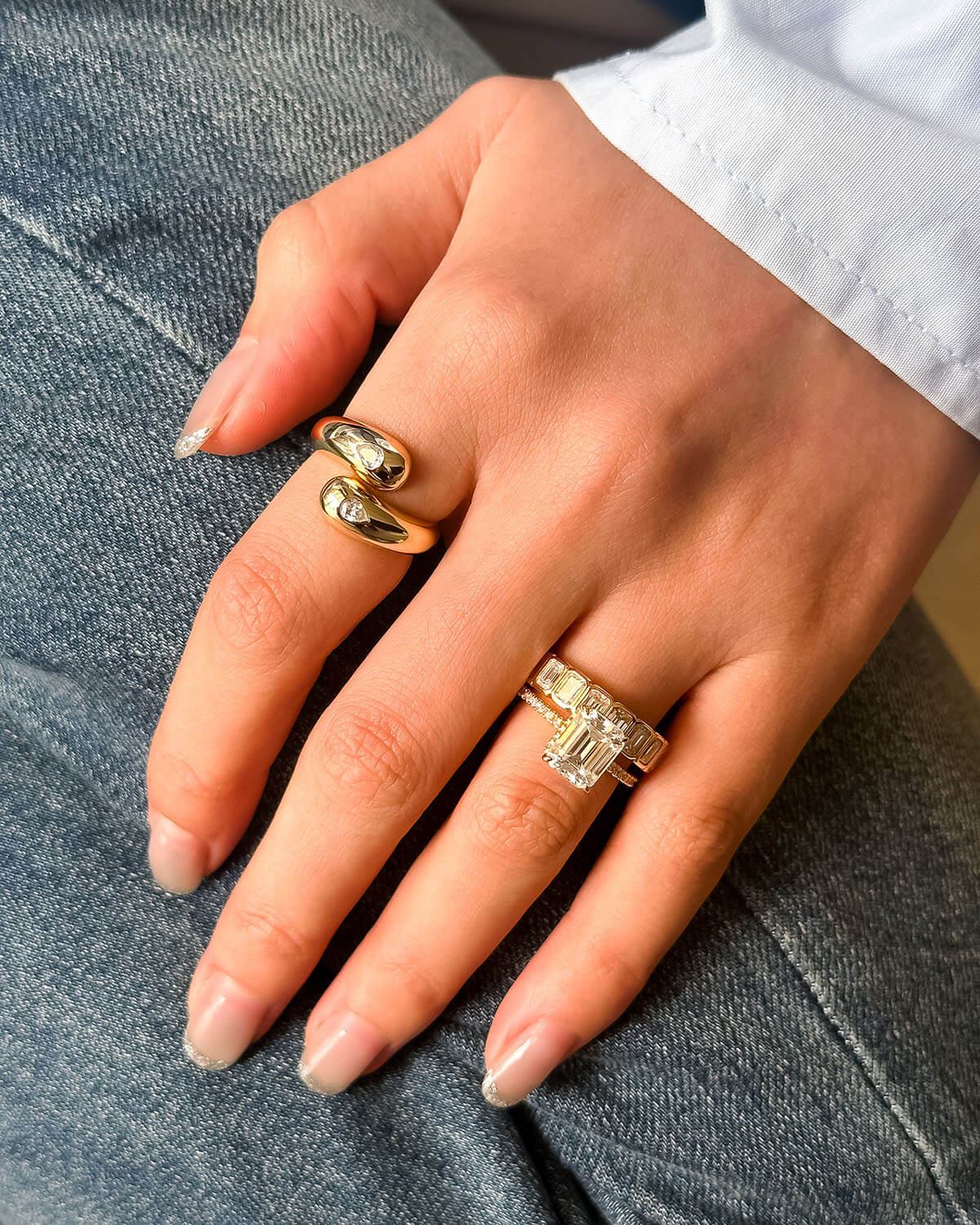 Twist Embrace – Pear Shape Diamond Ring