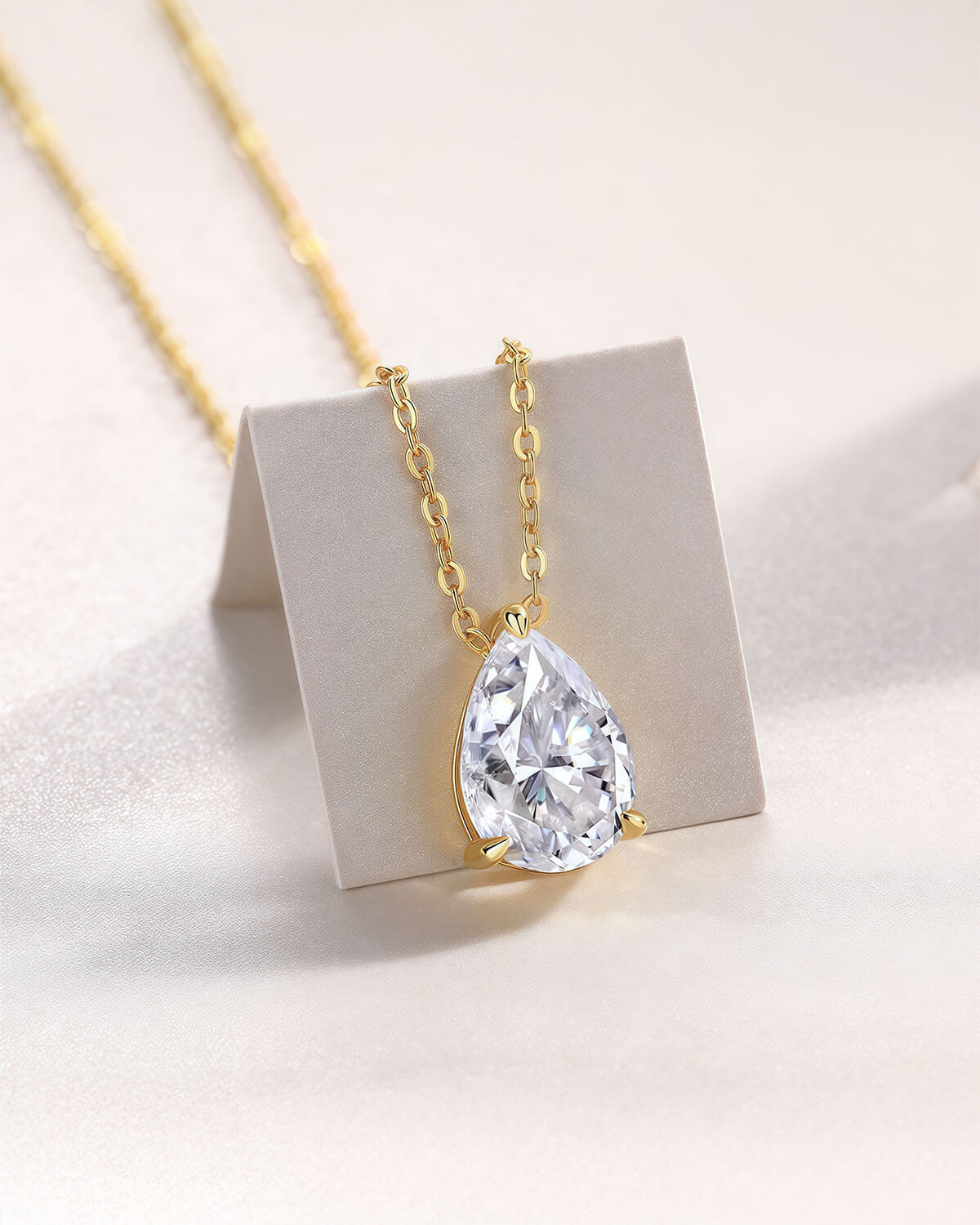 Tear of Starlight- Pear Solitaire Necklace-Opreshyne