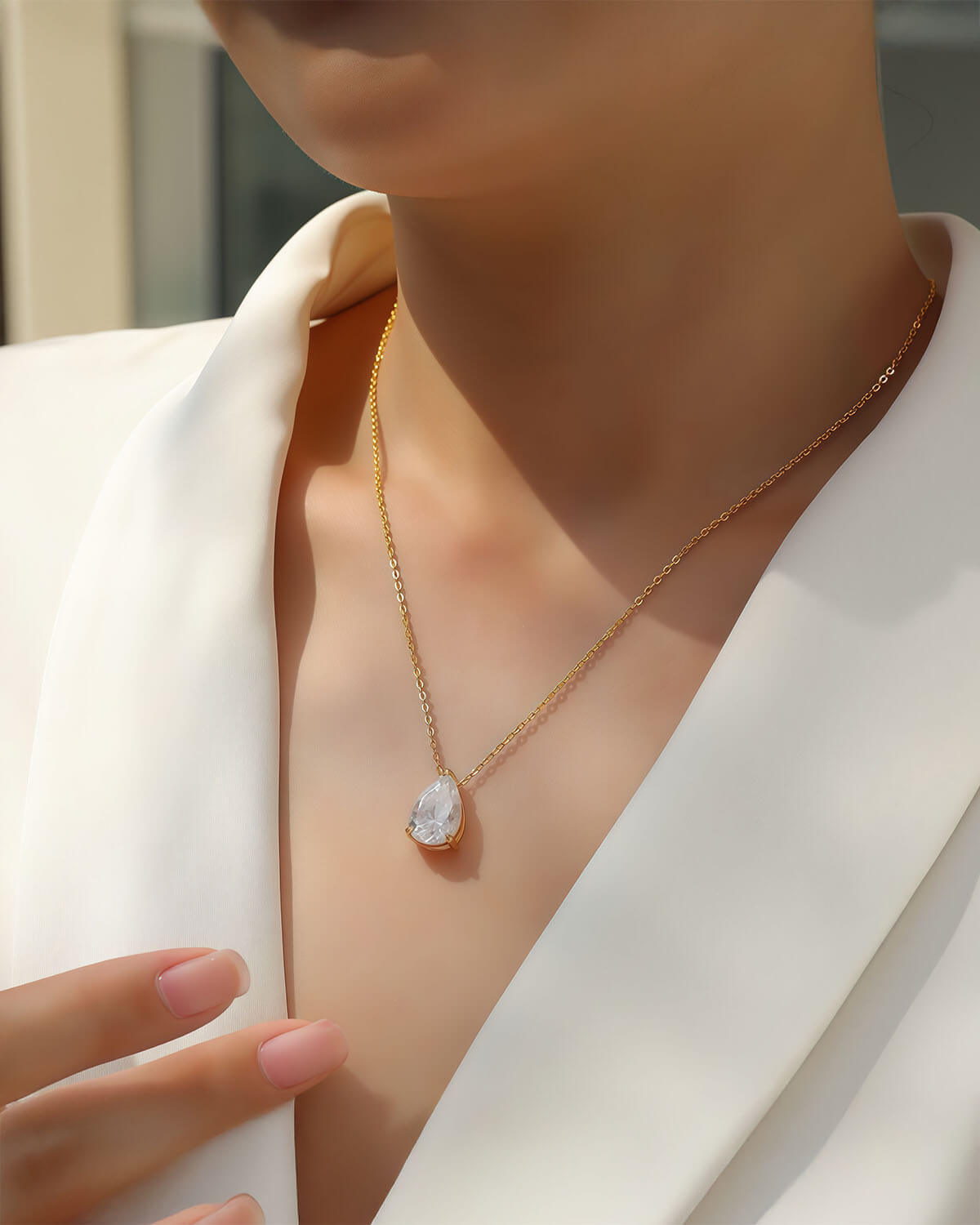 Tear of Starlight- Pear Solitaire Necklace-Opreshyne