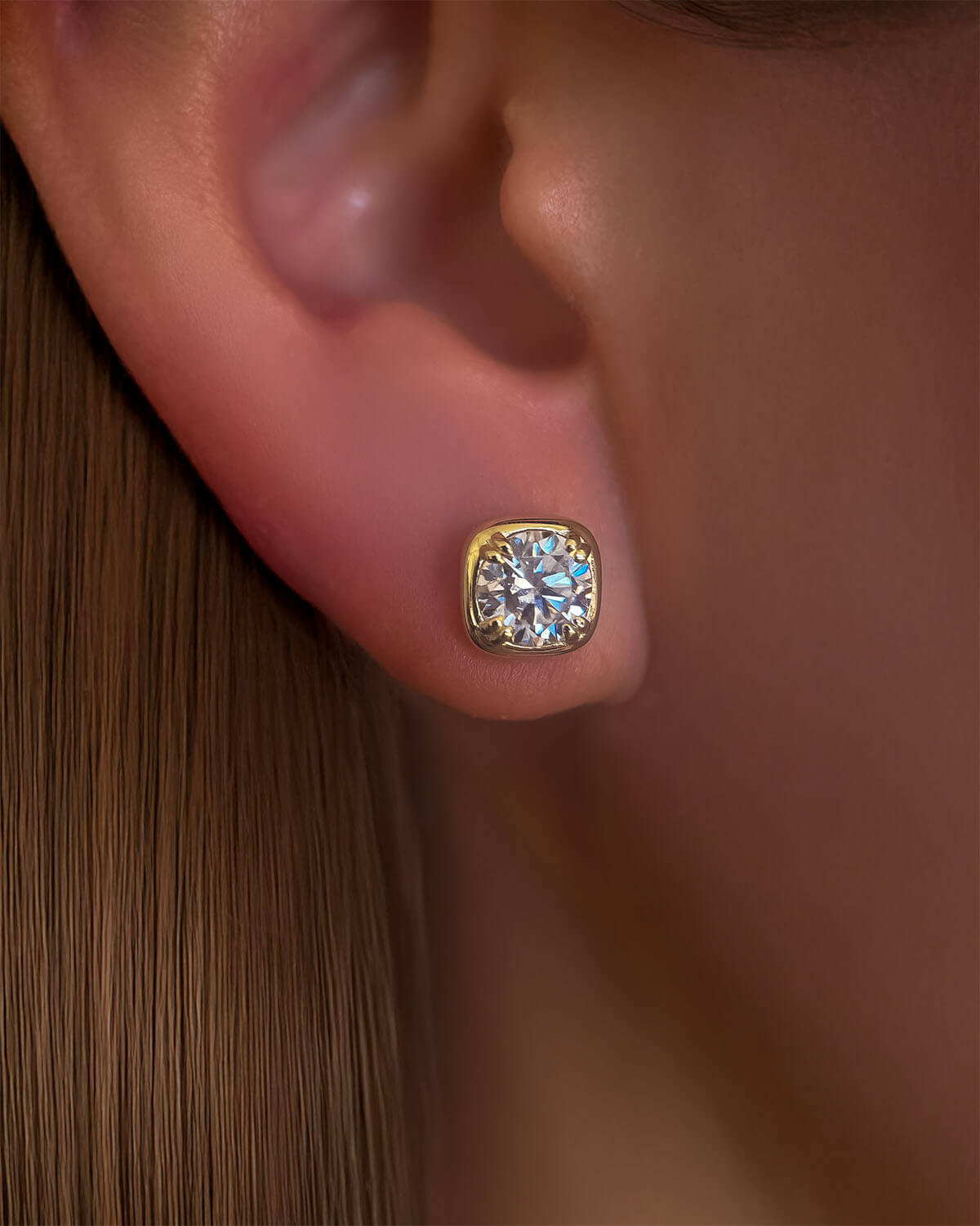 Solo Cube – Square Moissanite Stud Earrings-Opreshyne