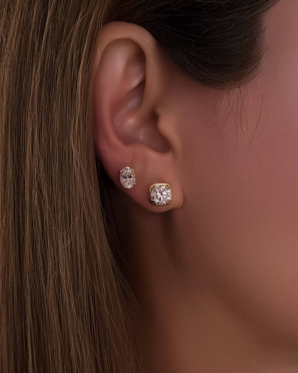 Solo Ignite - Oval Solitaire Studs-Opreshyne