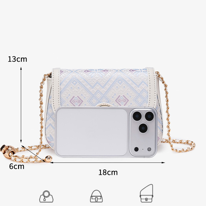 Metal Strap Cute Embroidery Small Size Handwoven Zhuang Pattern Modern Daily Shoulder Bag