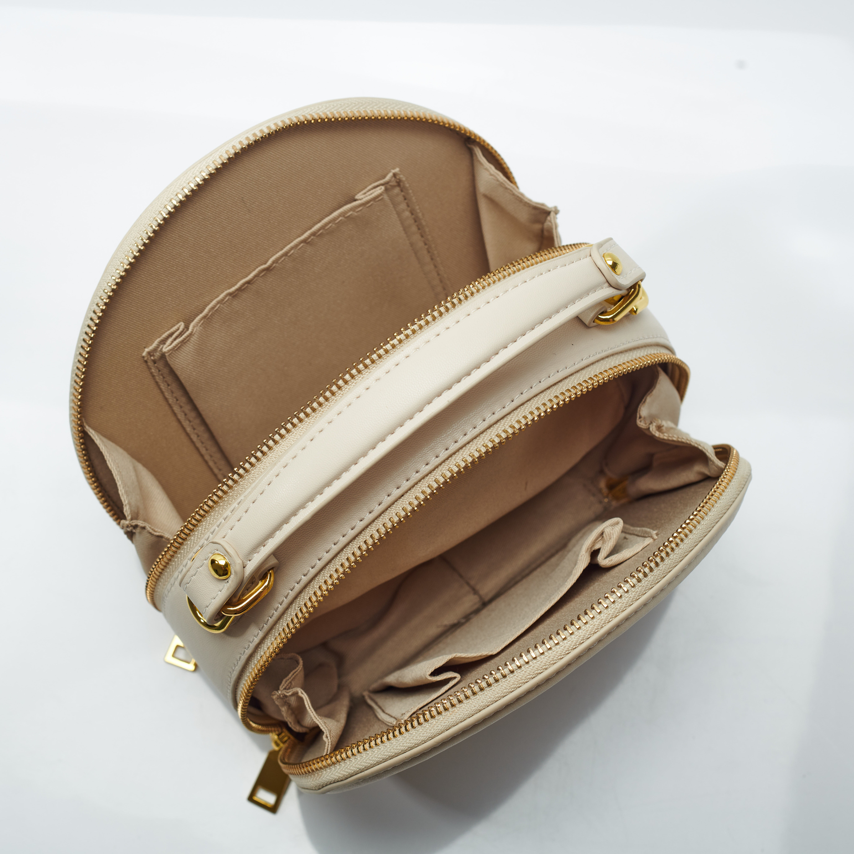 Small Size Cute Oval Embroidery Handmade Brocade Patter Handbag