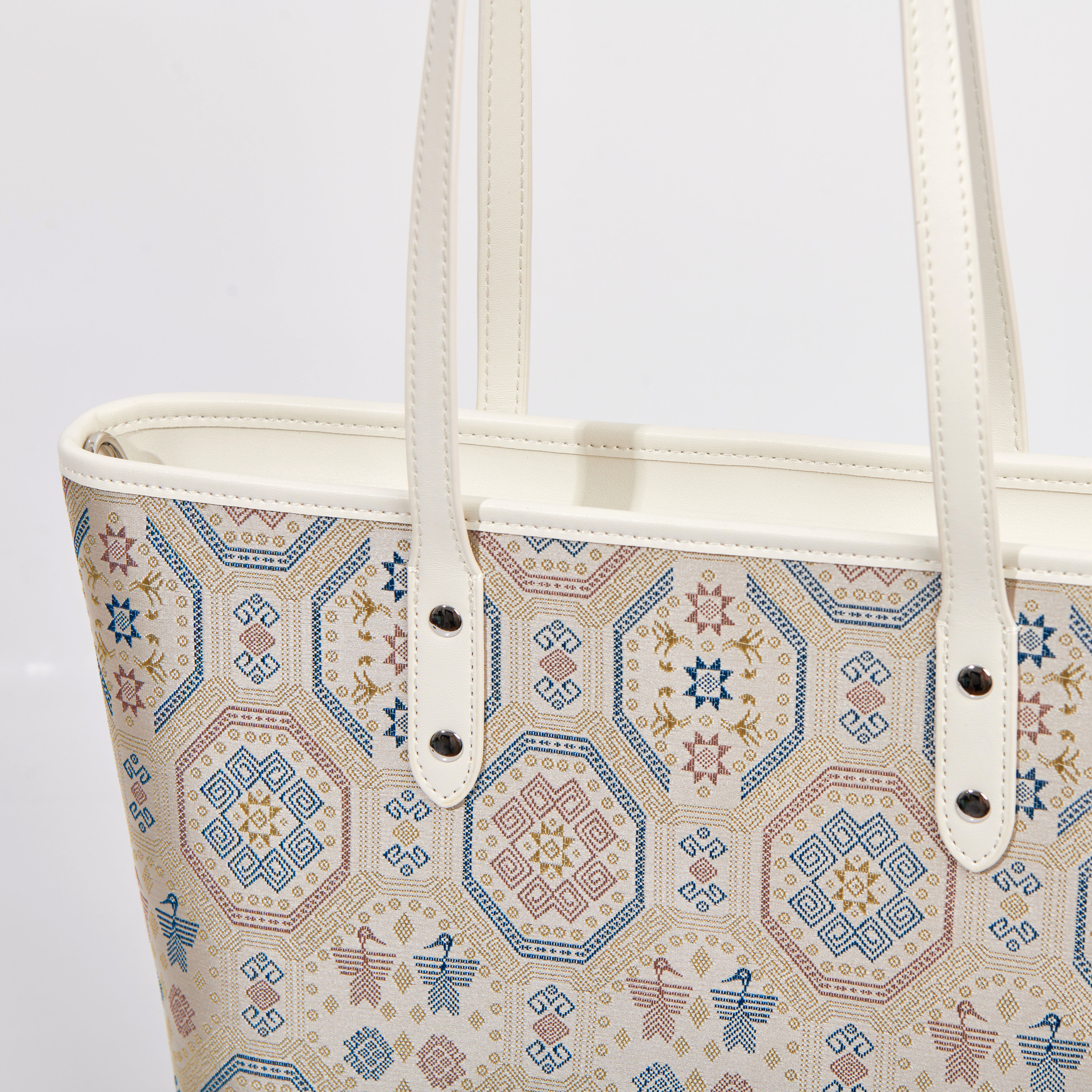 Boho Chic Embroidery Large Size Handmade Brocade Pattern Daily Tote Bag