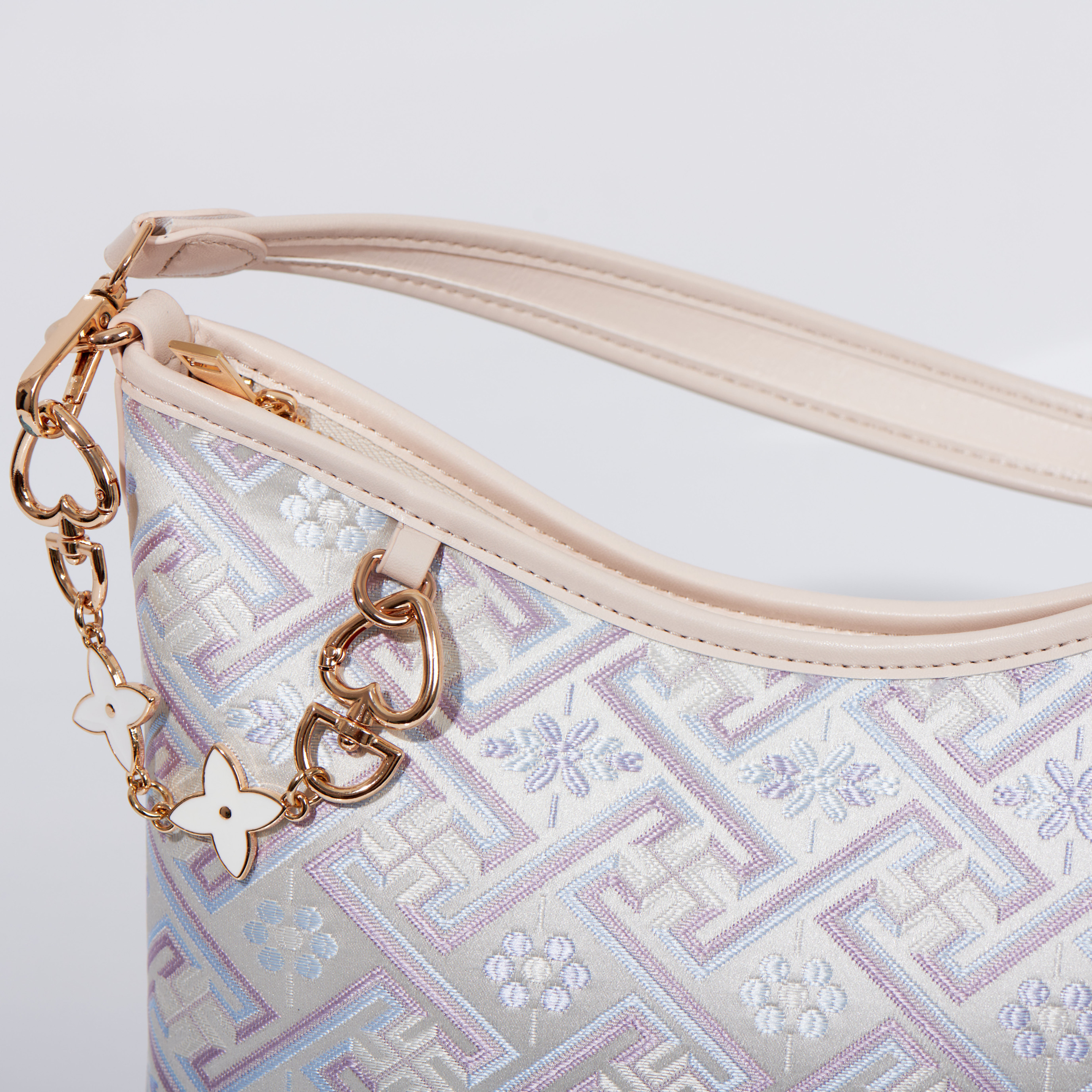 Fashion Ancient Embroidery Medium Size Handmade Brocade Patter Shoulder Bag