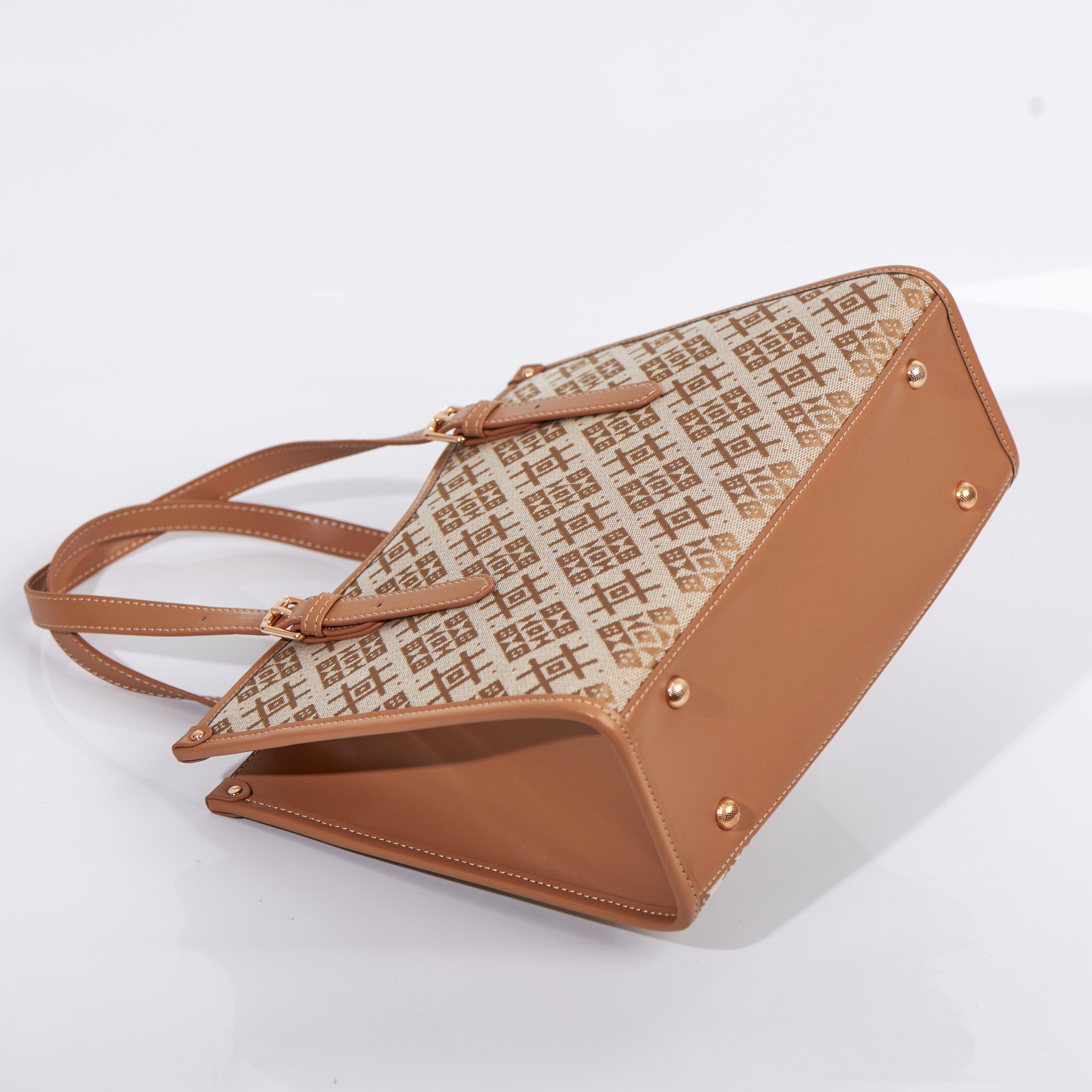 Light Weight Embroidery Large Size Handwoven Zhuang Pattern Fashion Daily Tote Bag